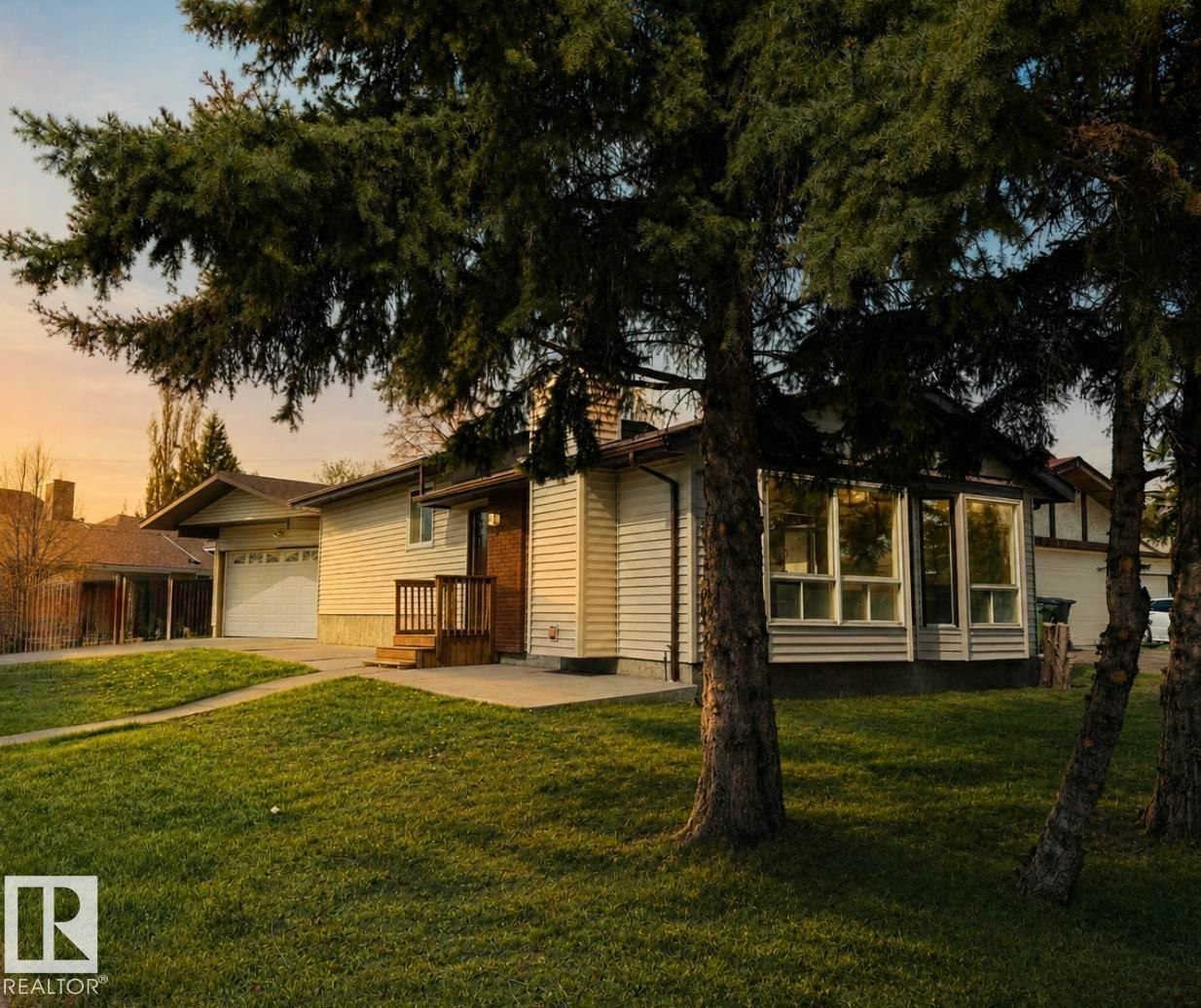 8516 190 Street, Edmonton, AB, T5T 4Z9
