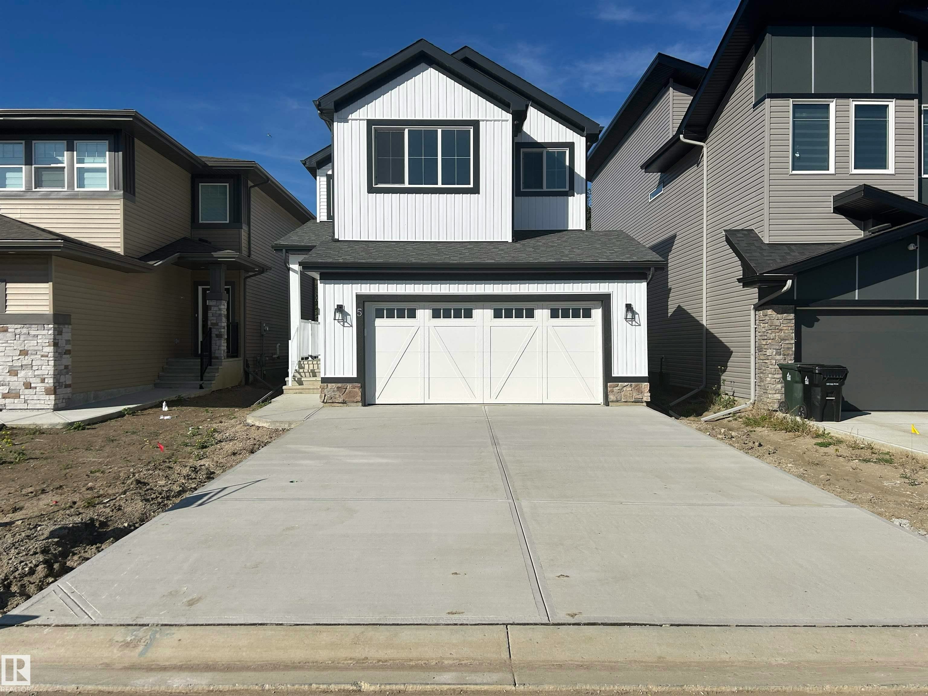 5 Emerson Landing, Spruce Grove, AB, T7X 4G9