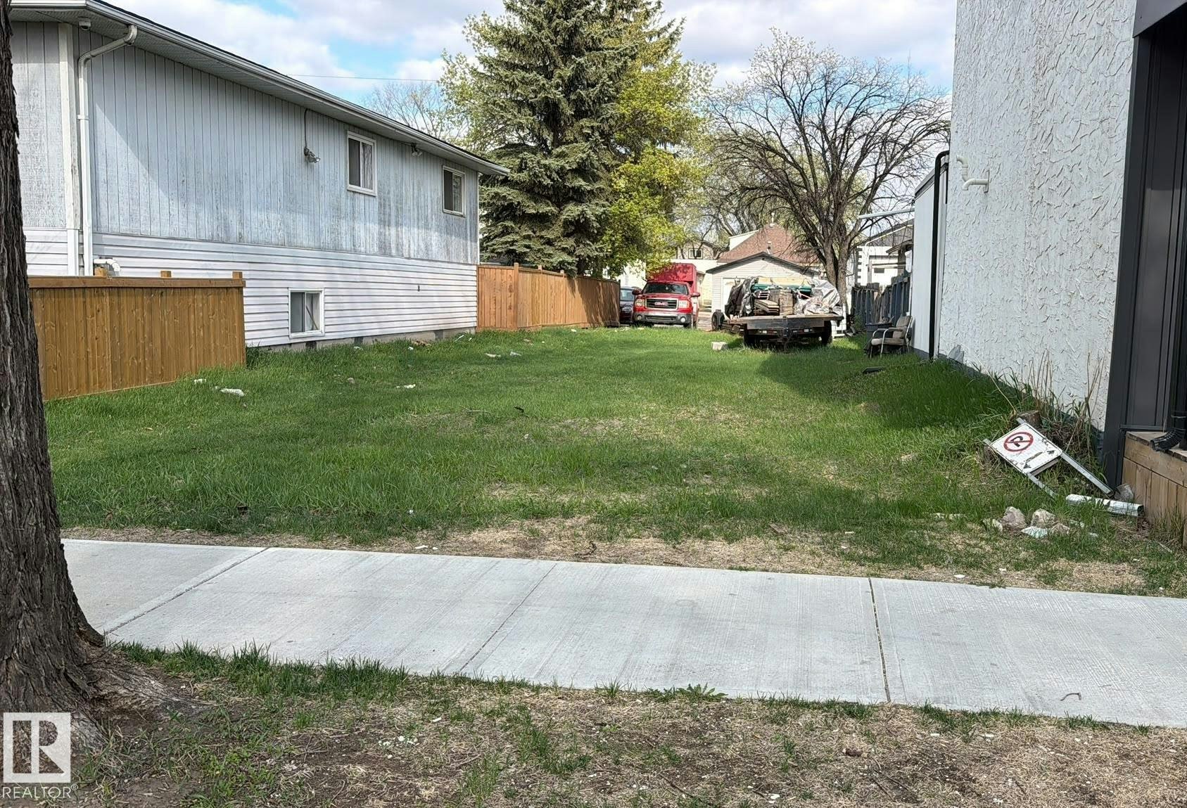 12713 119 Street, Edmonton, AB, T5E 5M2