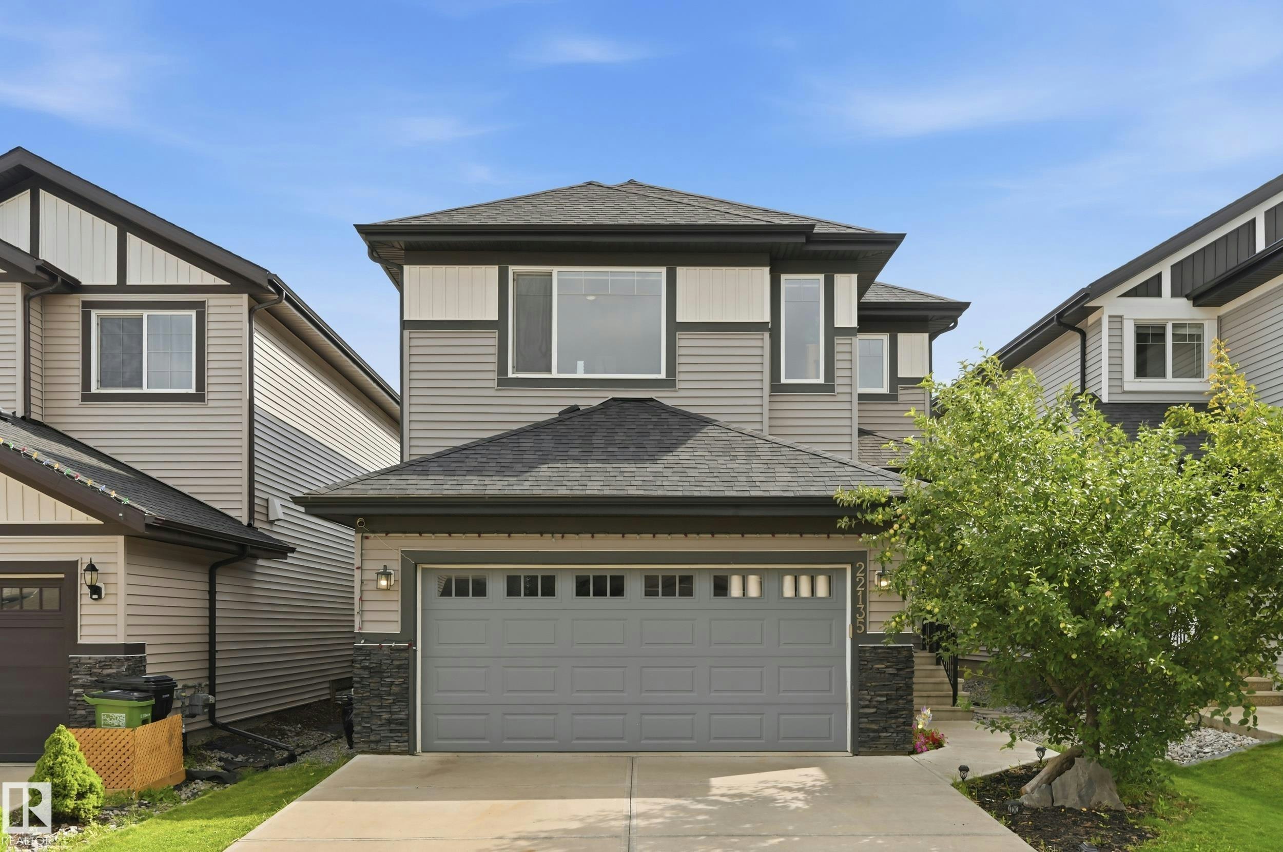 22135 96 Avenue, Edmonton, AB, T5T 7E5