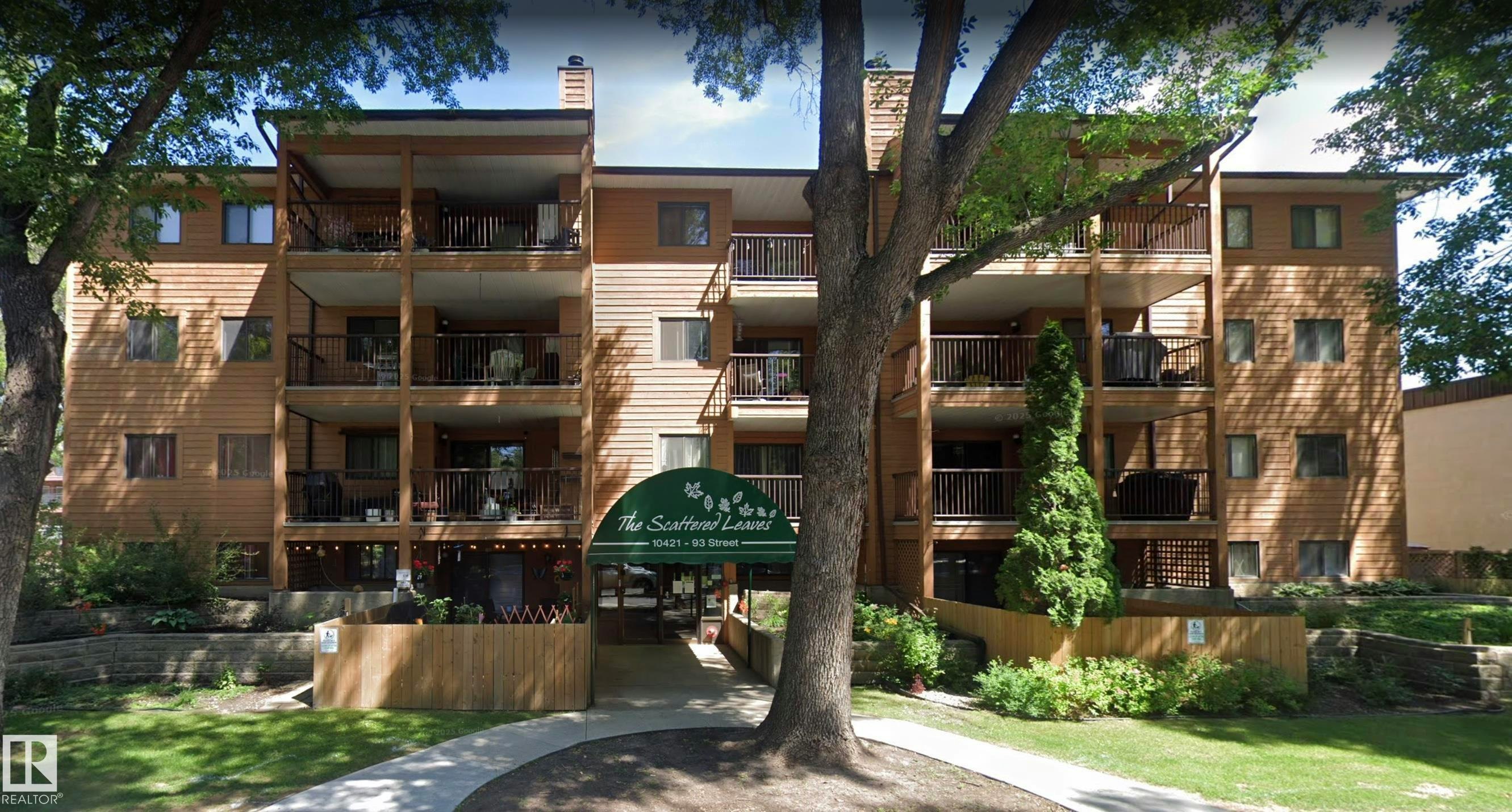 302-10421 93 Street NW, Edmonton, AB, T5H 1X5