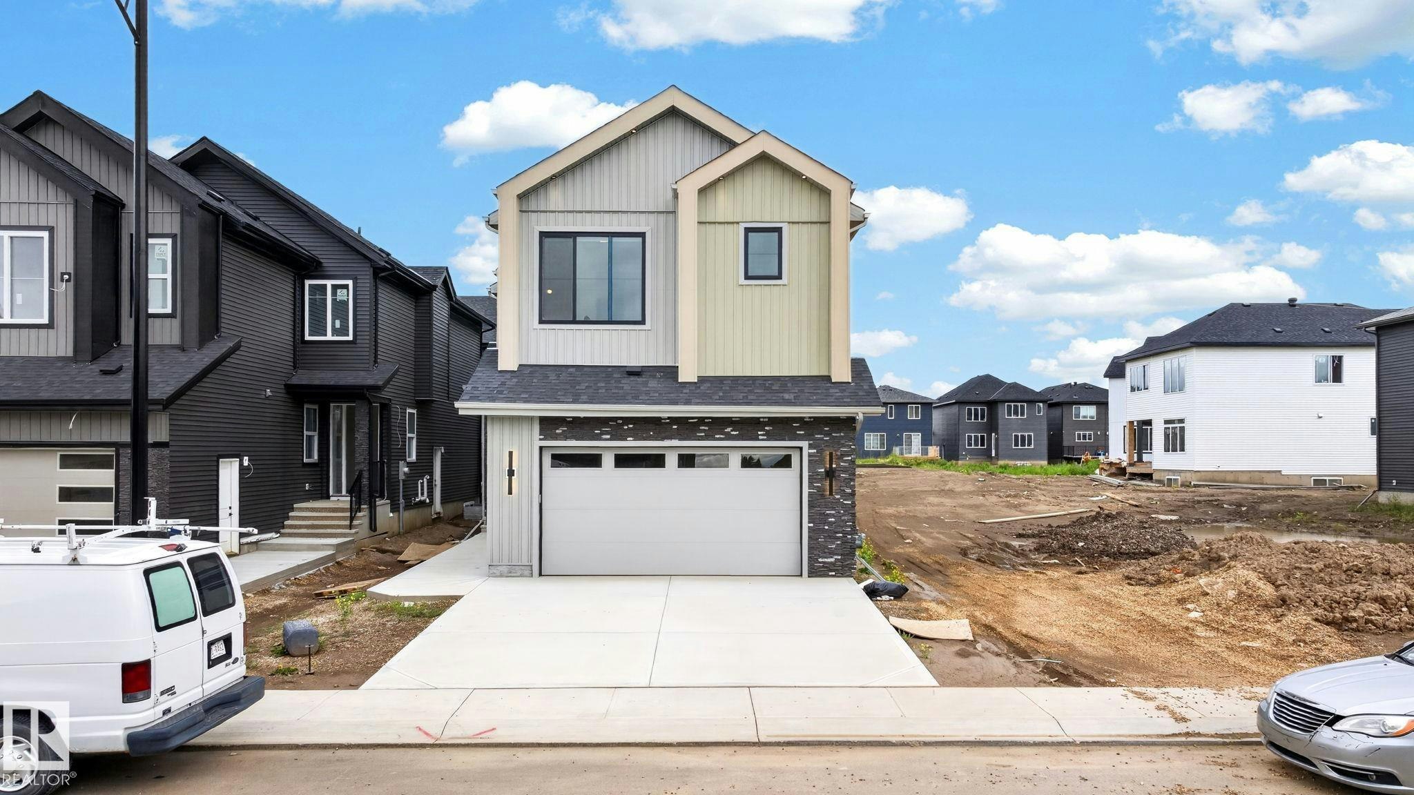 8790 Mayday Lane, Edmonton, AB, T6X 3G1