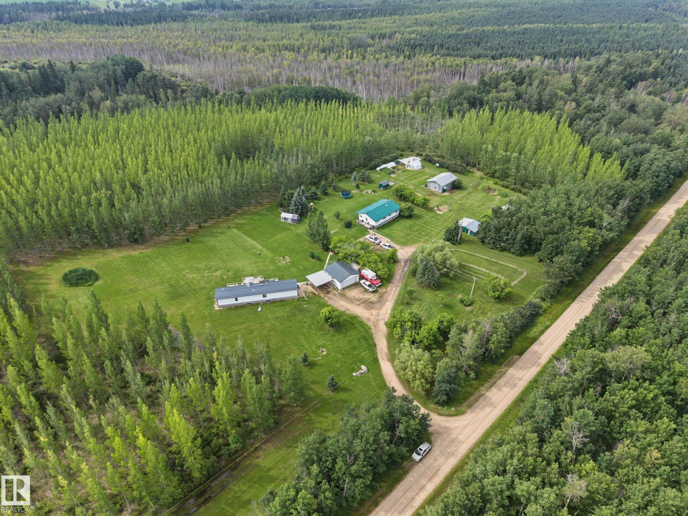 3025A Twp Road 562, Rural Lac Ste. Anne County, AB, T0E 1A0