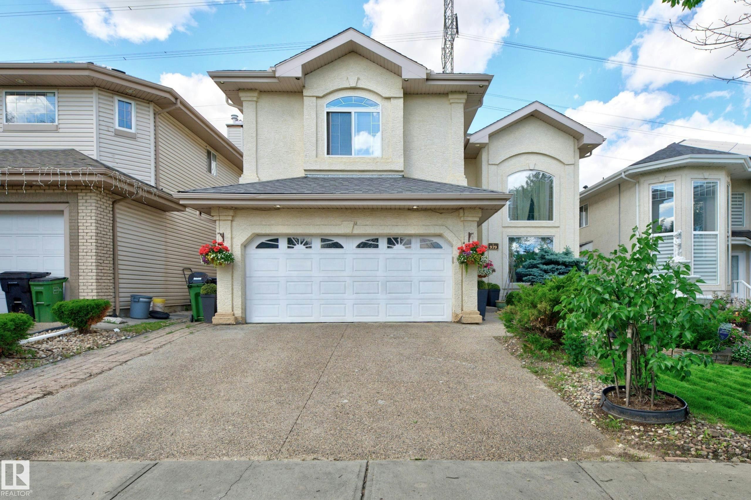 979 Hollingsworth Bend Bend, Edmonton, AB, T6R 3G7