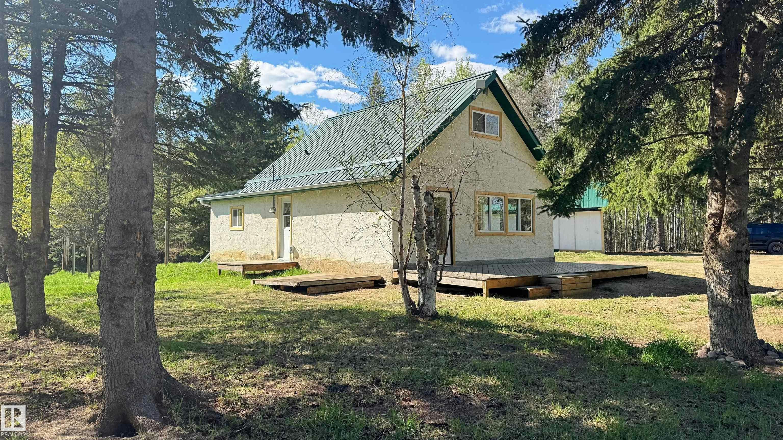 620076B Hwy 661, Woodlands County, AB, T0G 1A0