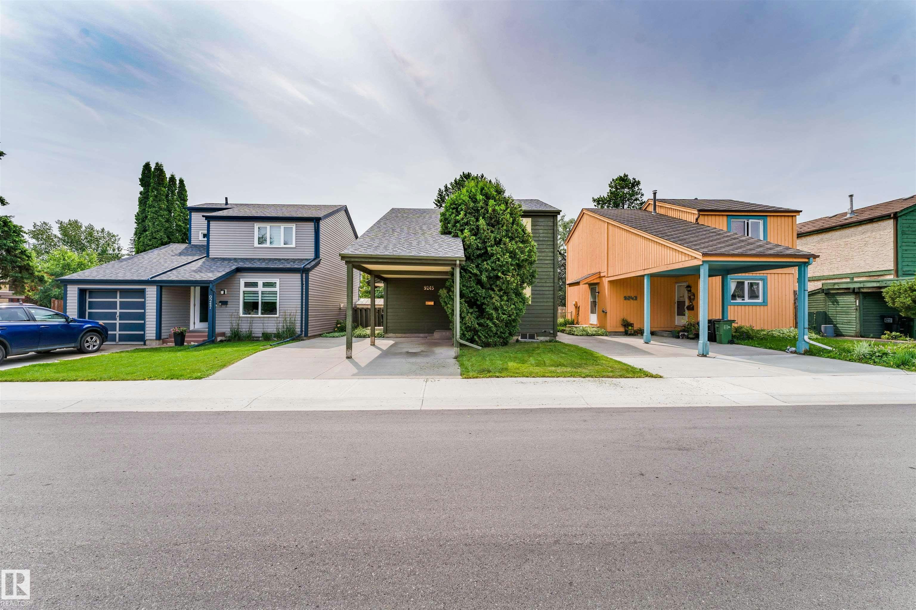 9245 54 Street, Edmonton, AB, T6B 2L3