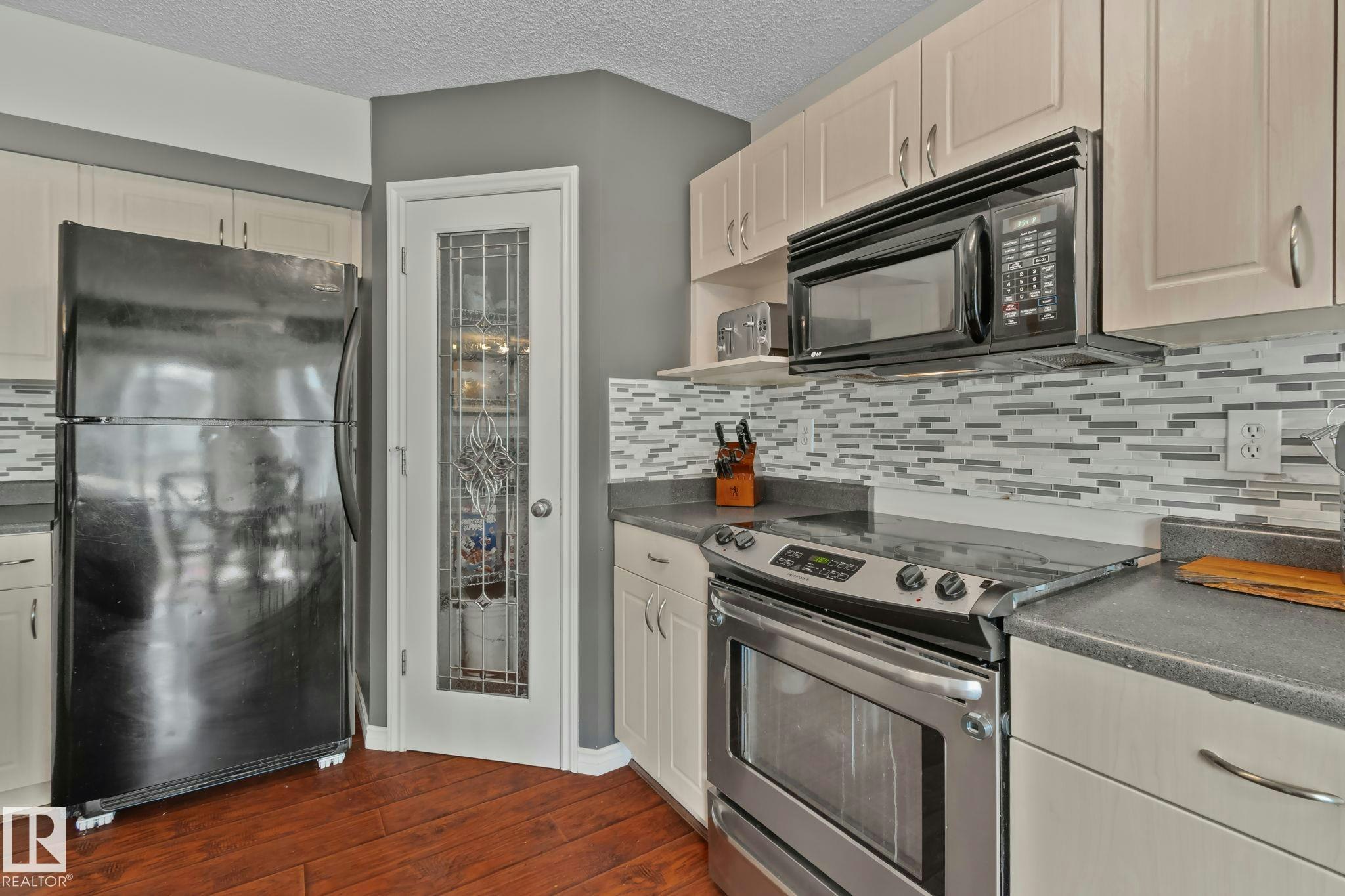 9 Landon Drive, Spruce Grove, AB, T7X 4S1 - 10