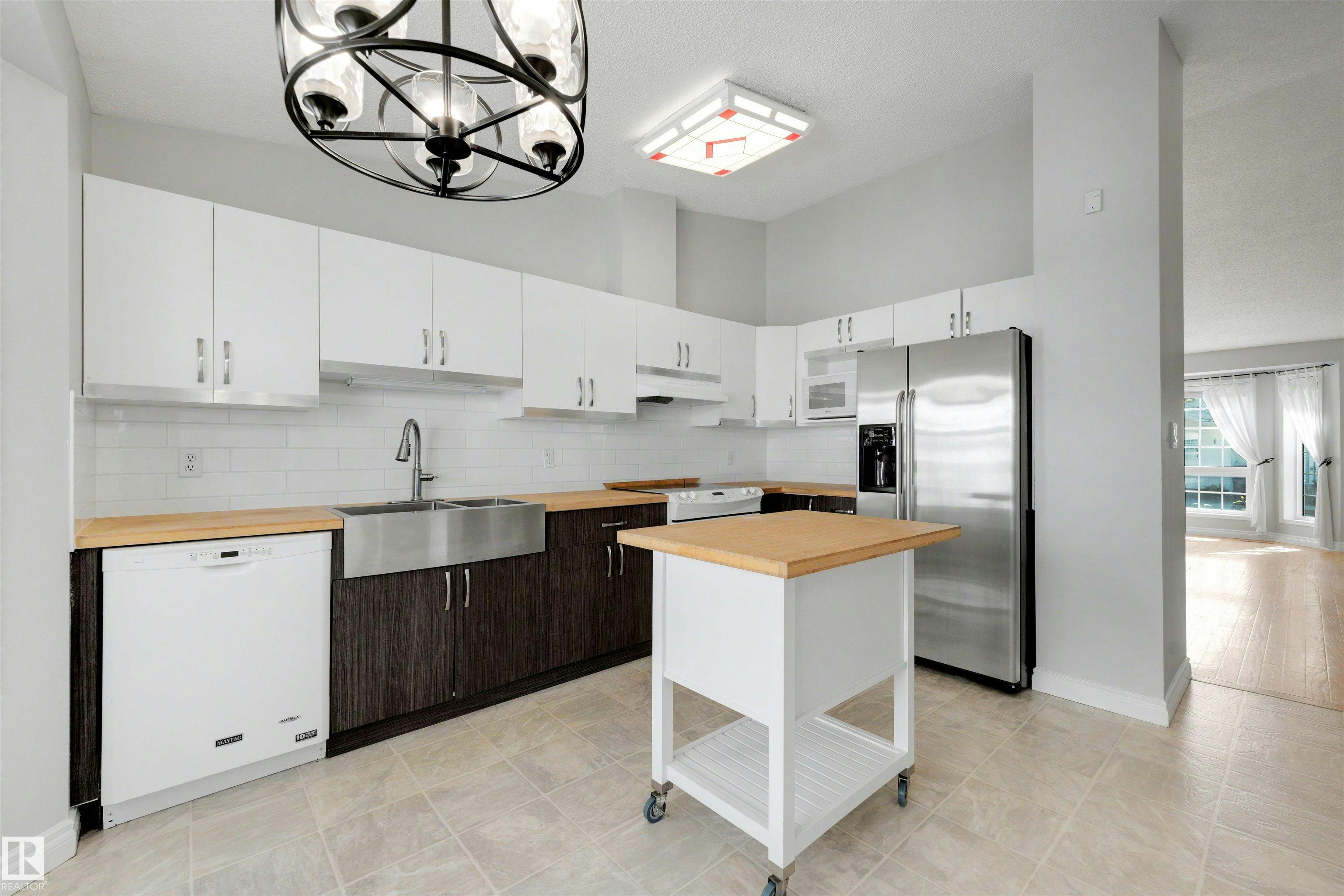 43-3311 58 Street, Edmonton, AB, T6L 6X3