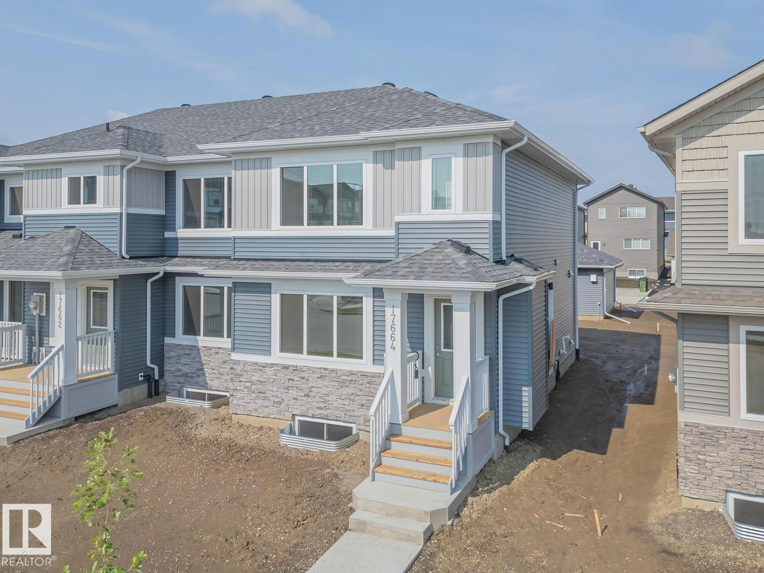 17664 69a Street, Edmonton, AB, T5Z 0X8