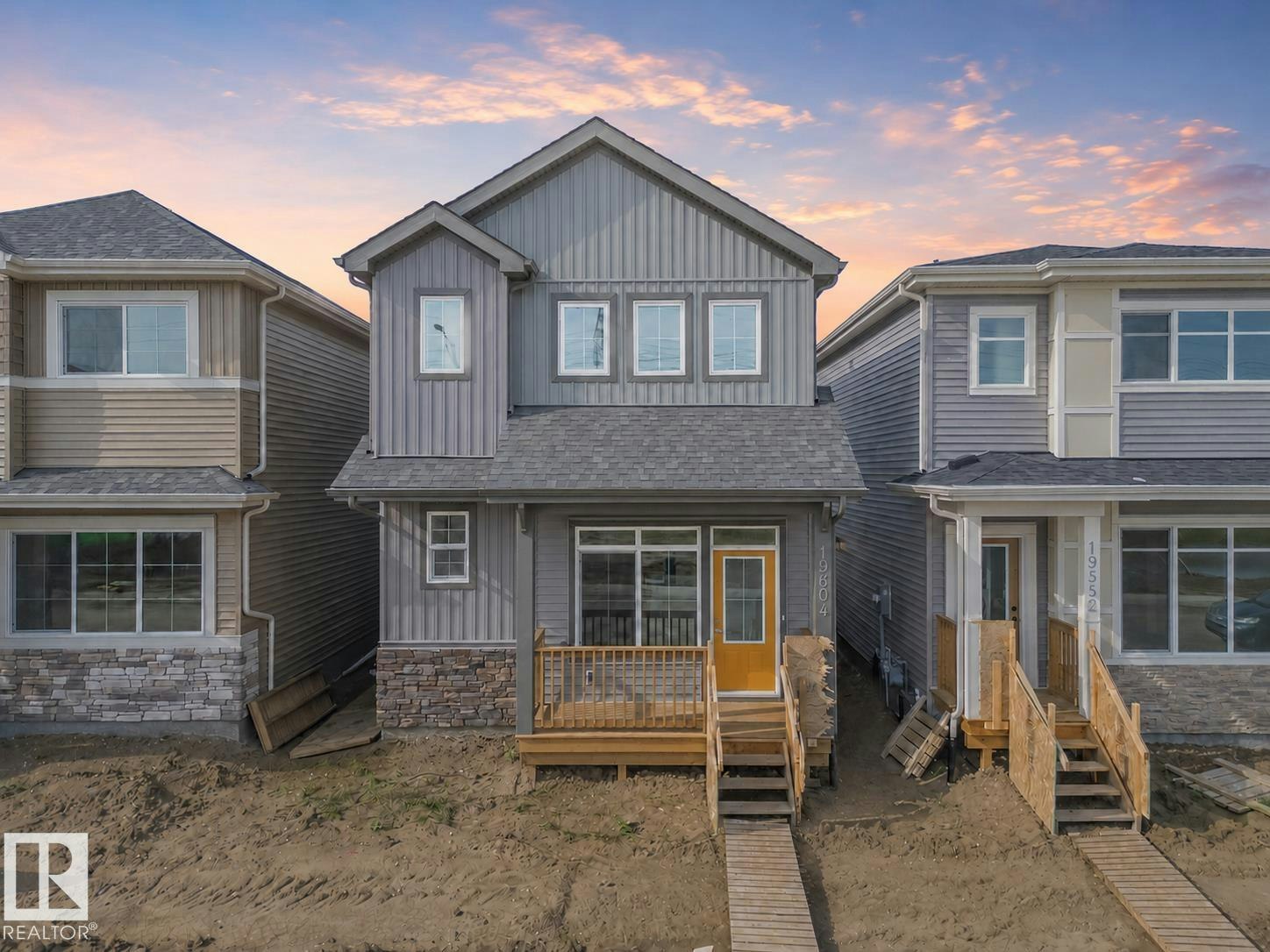 19604 30 Avenue, Edmonton, AB, T6M 3L9