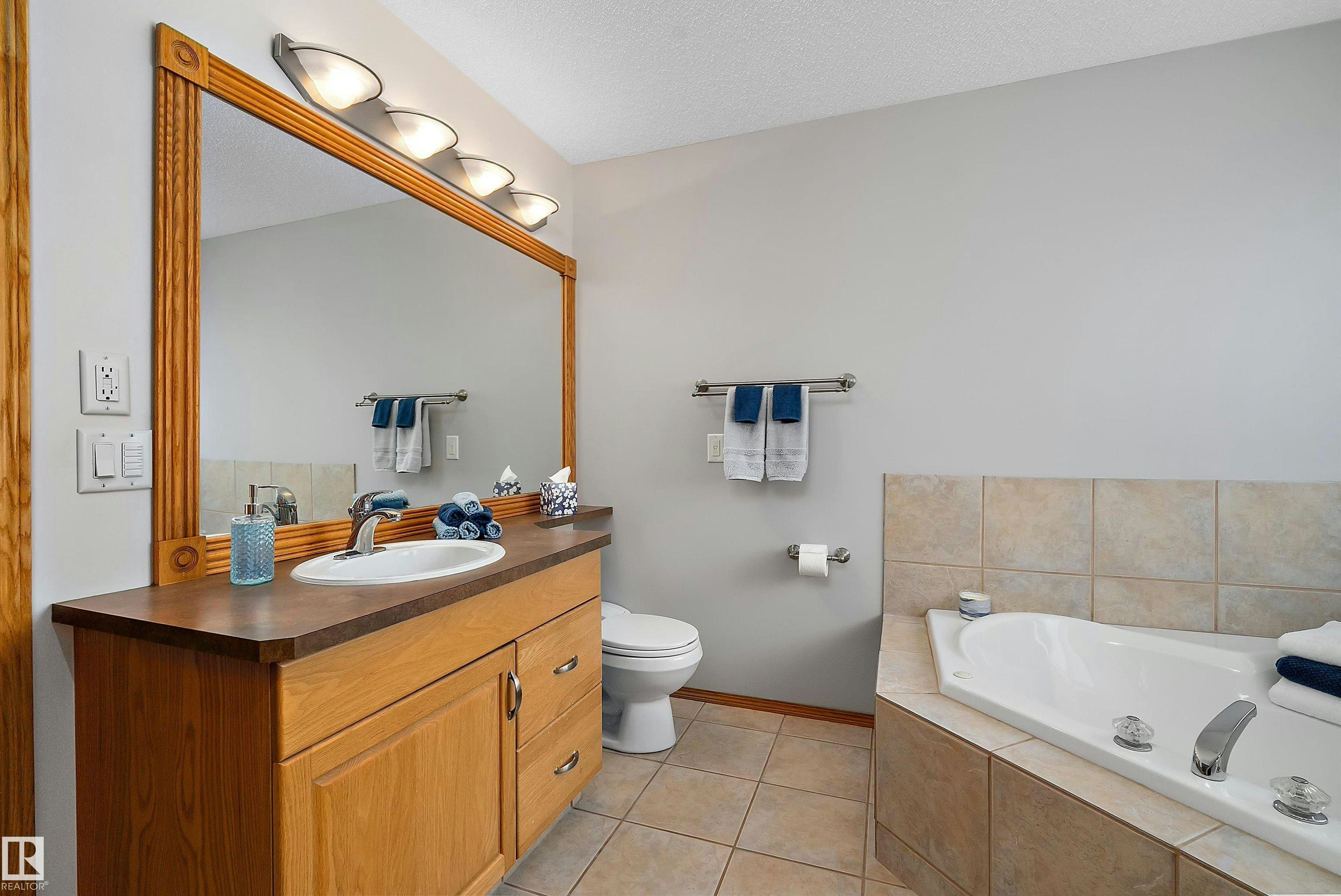1 Linksview Cl S, Spruce Grove, AB, T7X 4P3 - 26