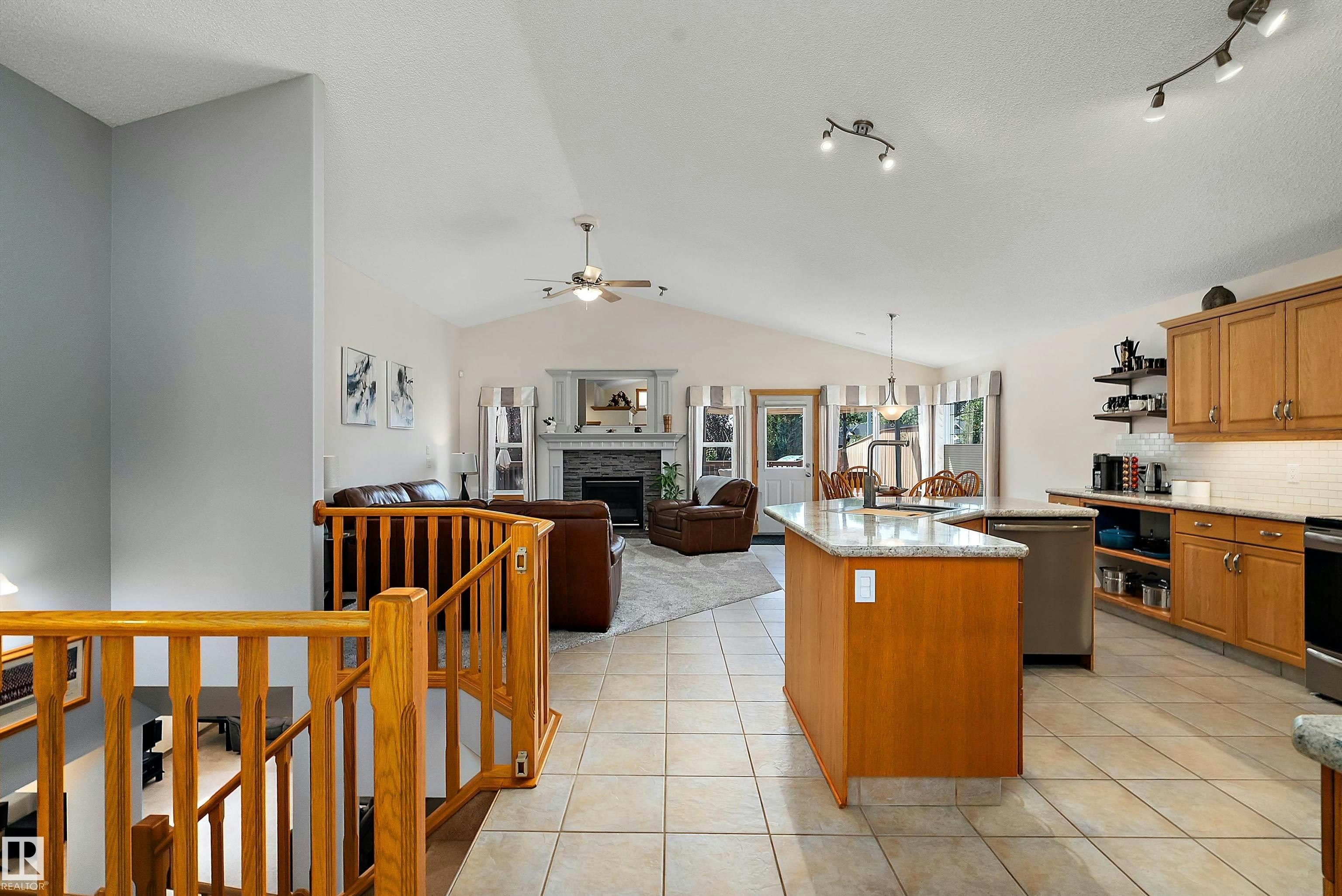 1 Linksview Cl S, Spruce Grove, AB, T7X 4P3 - 8