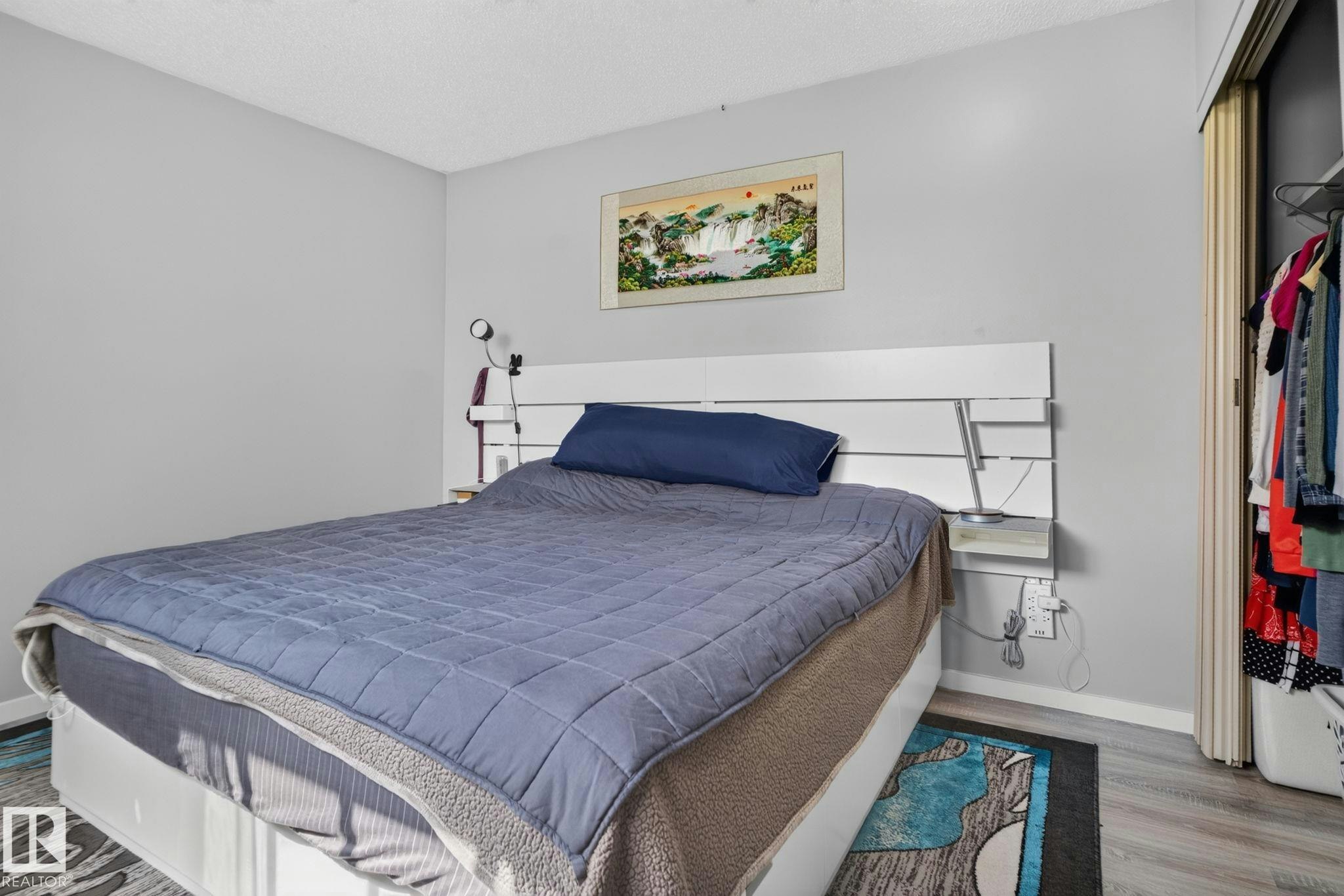 8031 27 Avenue, Edmonton, AB, T6K 3C9 - 14