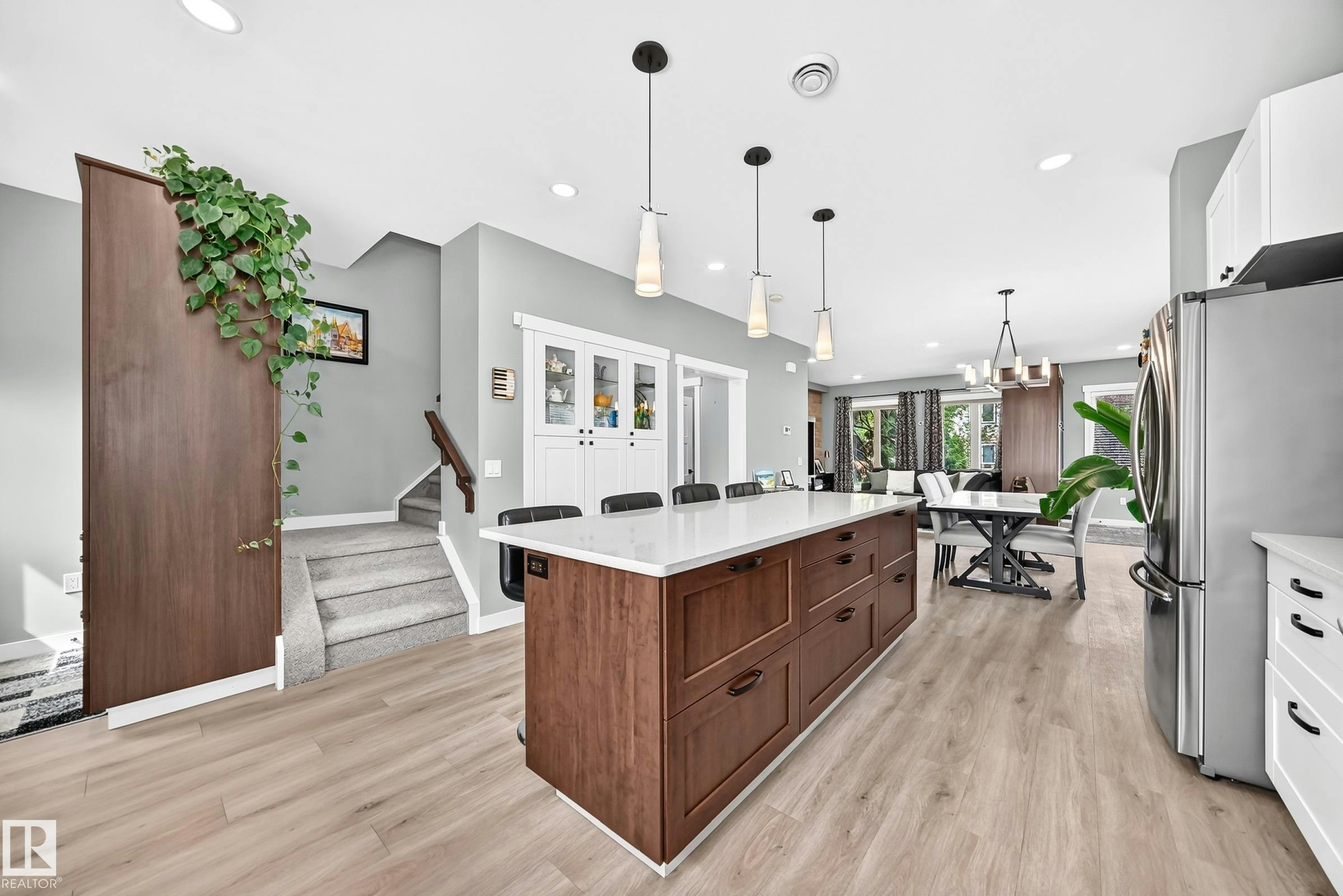 14419 104 Avenue, Edmonton, AB, T5N 2X8 - 8