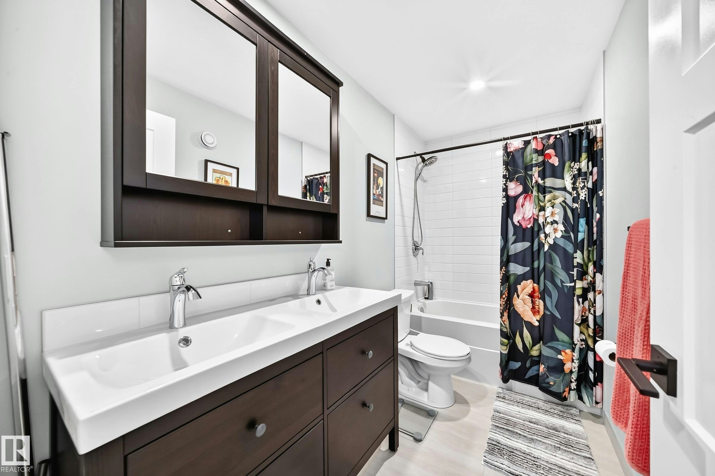 14419 104 Avenue, Edmonton, AB, T5N 2X8 - 33