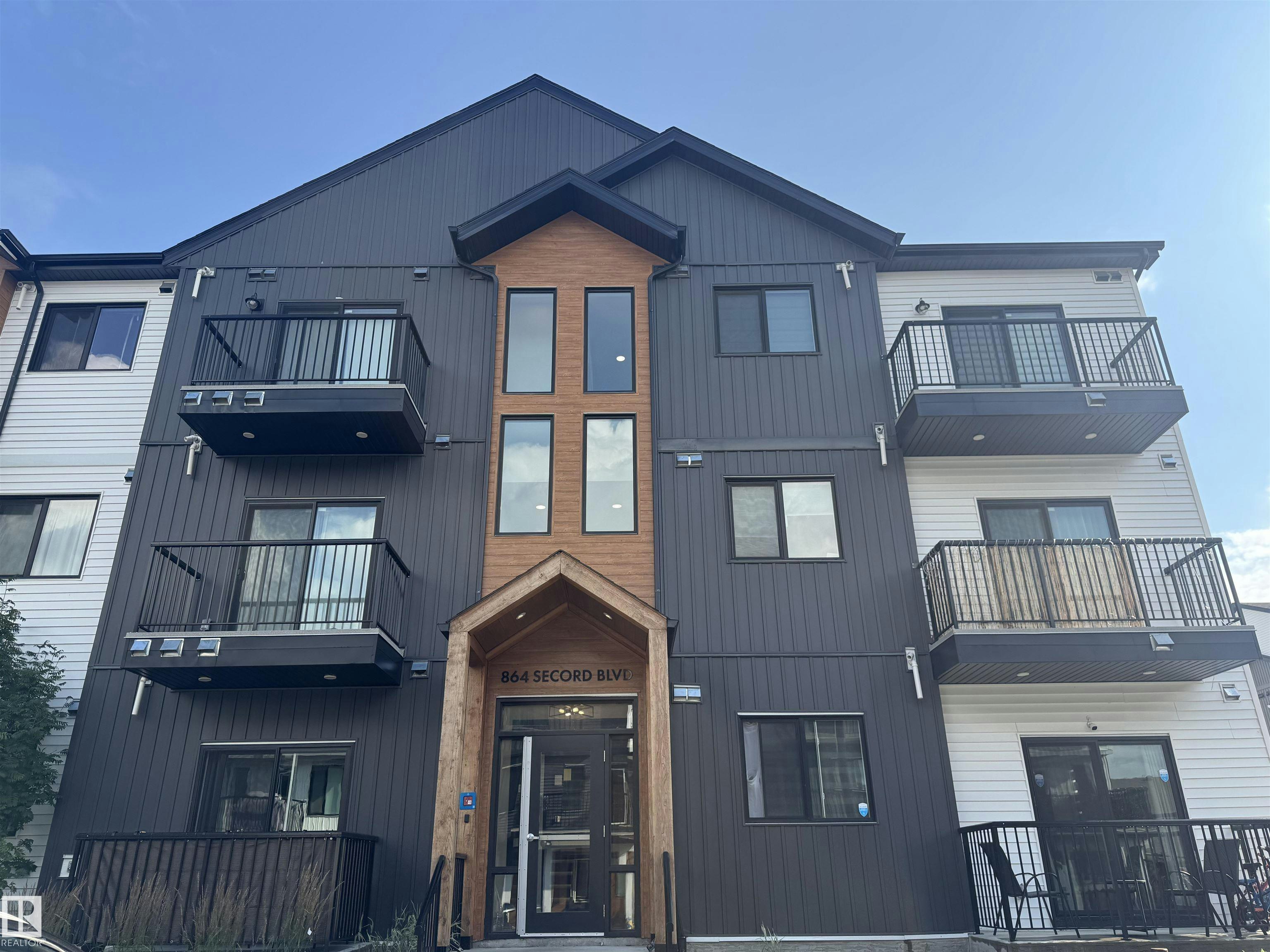 301-864 Secord Boulevard, Edmonton, AB, T5T 7R9