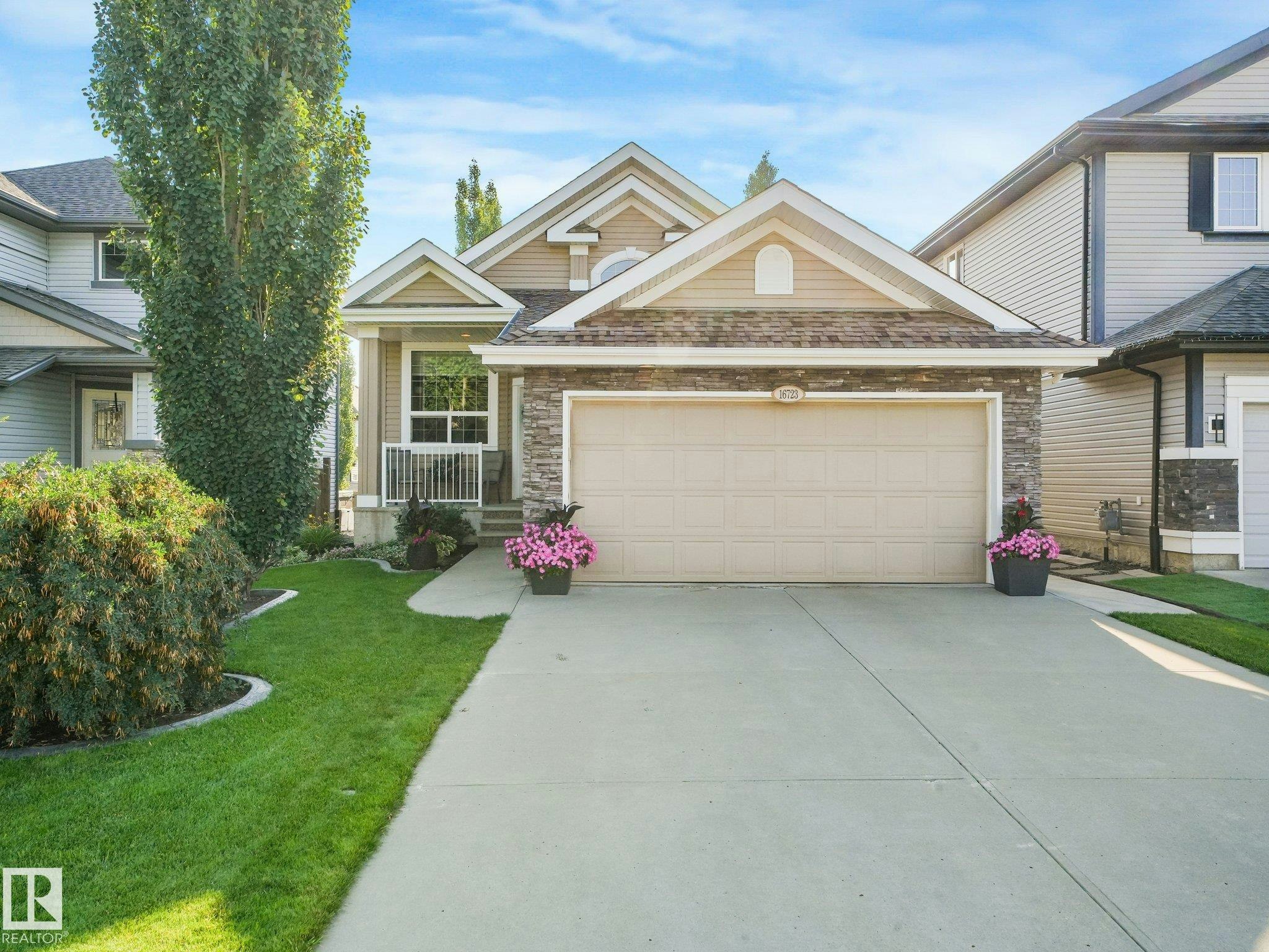 16723 58 Street NW, Edmonton, AB, T5Y 0K6