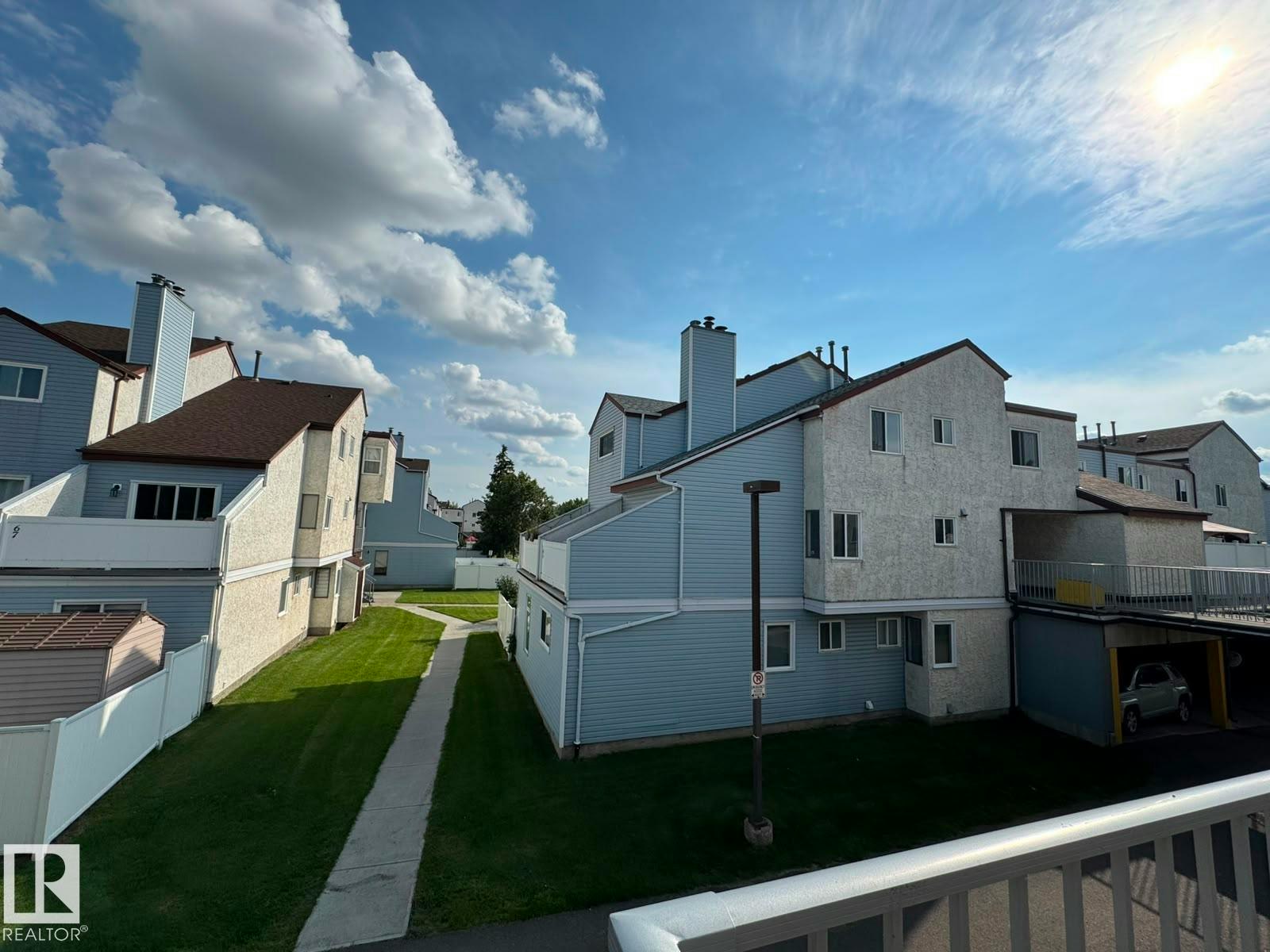 41 Lancaster Terrace, Edmonton, AB, T5X 5S3