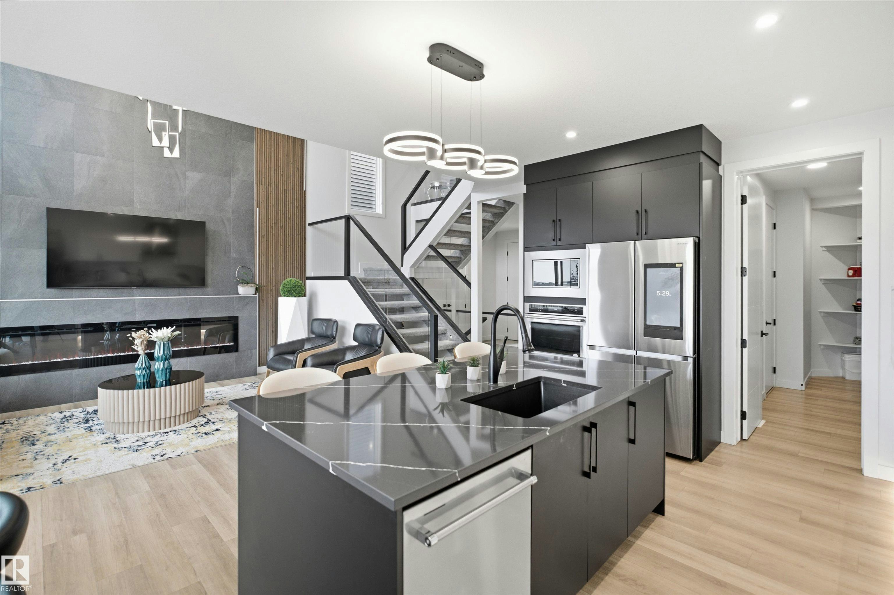 5493 Kootook Road, Edmonton, AB, T6W 4Z5 - 22