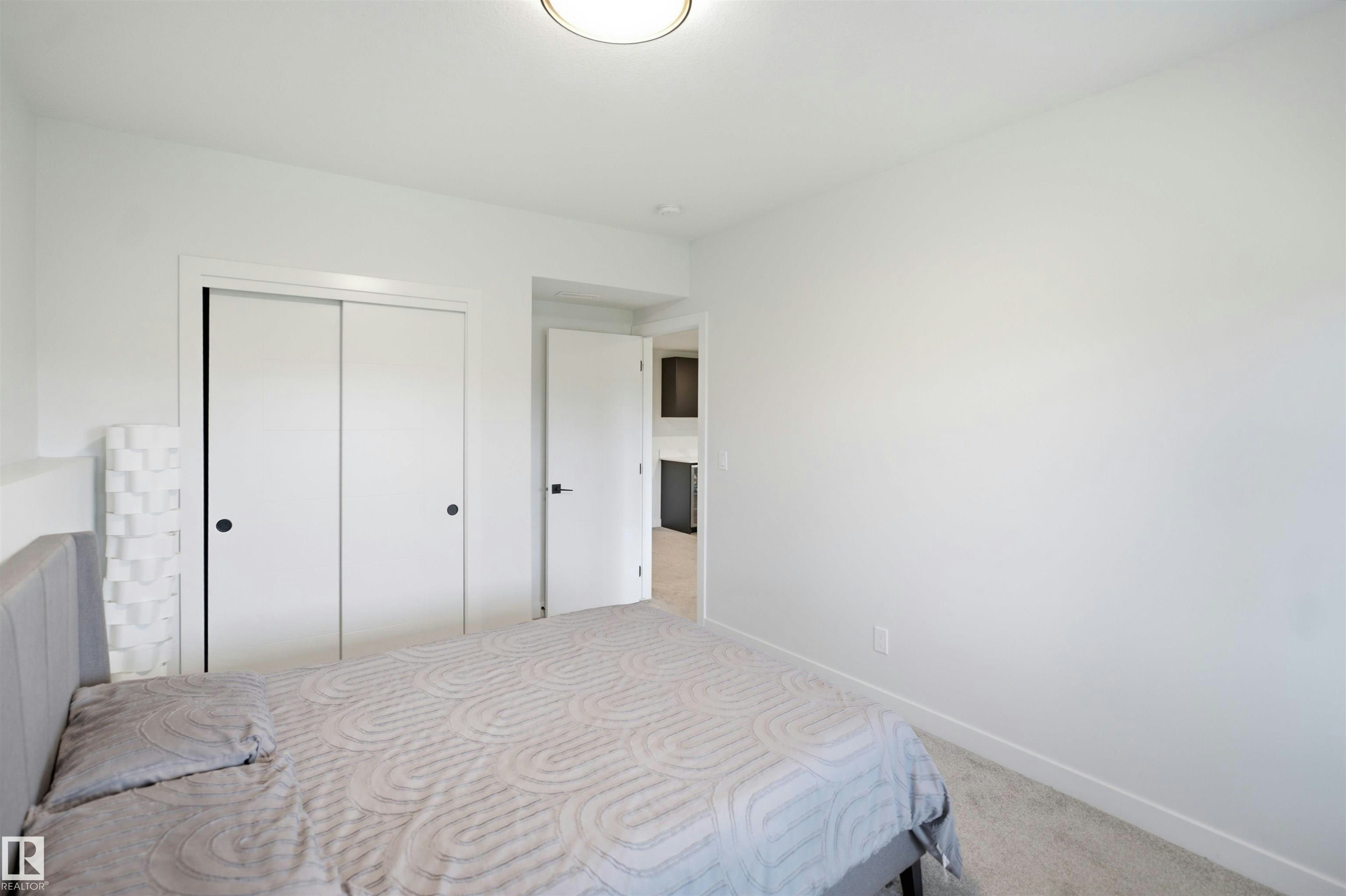 5493 Kootook Road, Edmonton, AB, T6W 4Z5 - 50