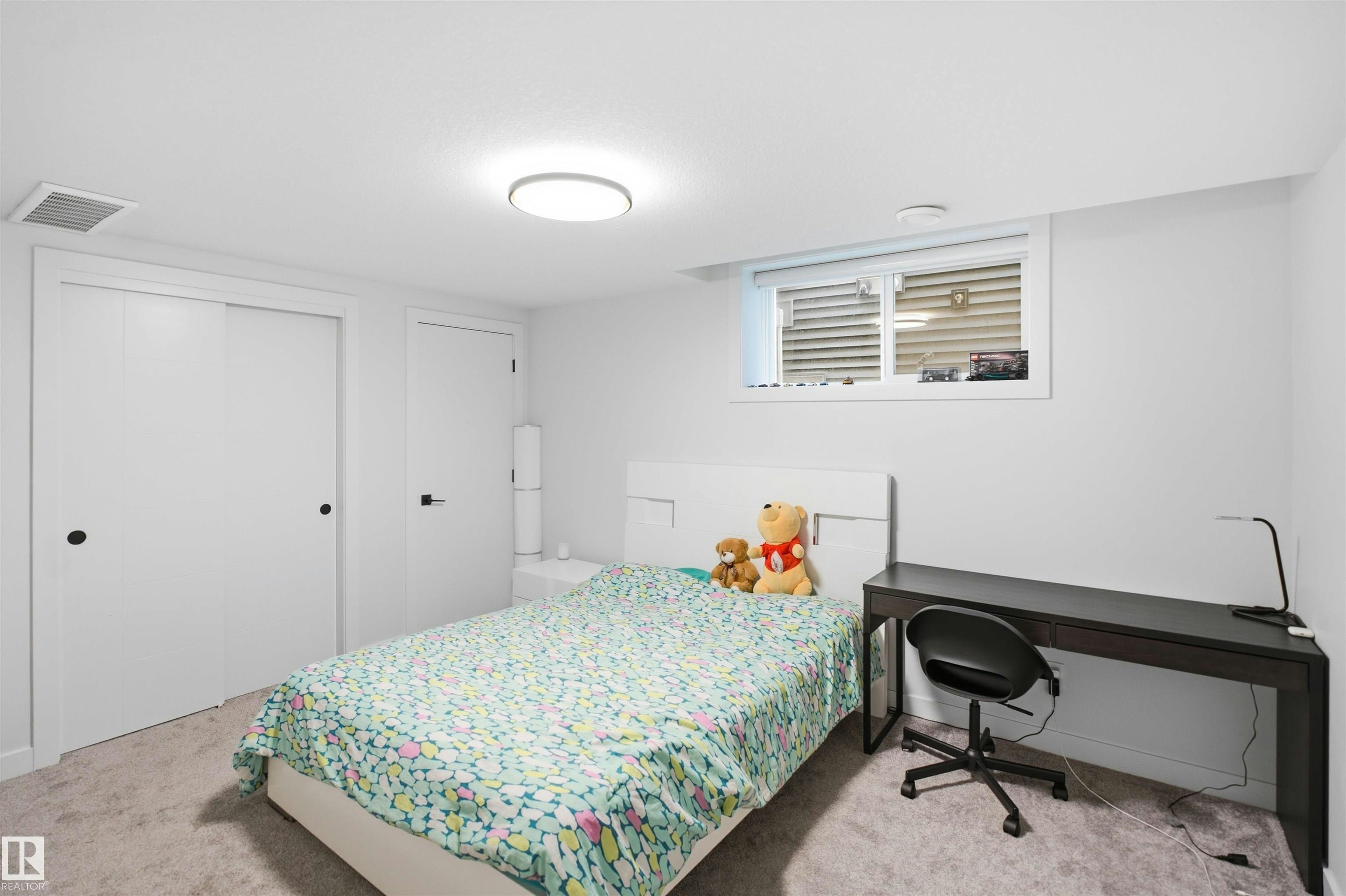 5493 Kootook Road, Edmonton, AB, T6W 4Z5 - 51