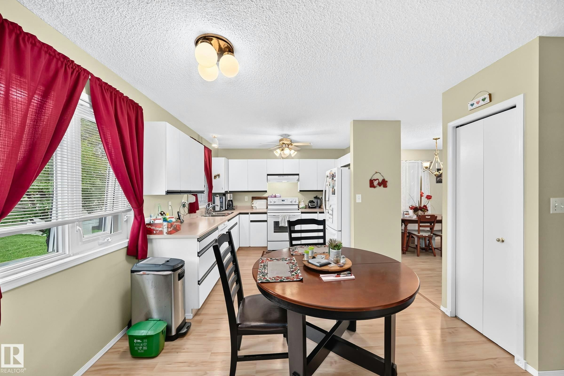 4319 27 Street, Edmonton, AB, T6T 1G7