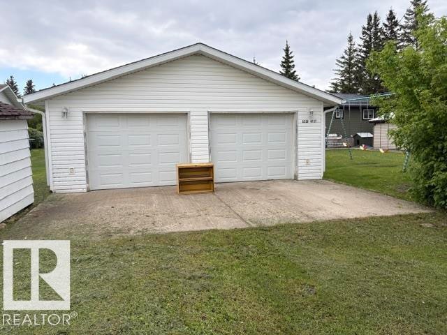 5227 47st, Rural Two Hills County, AB, T0B 4R0