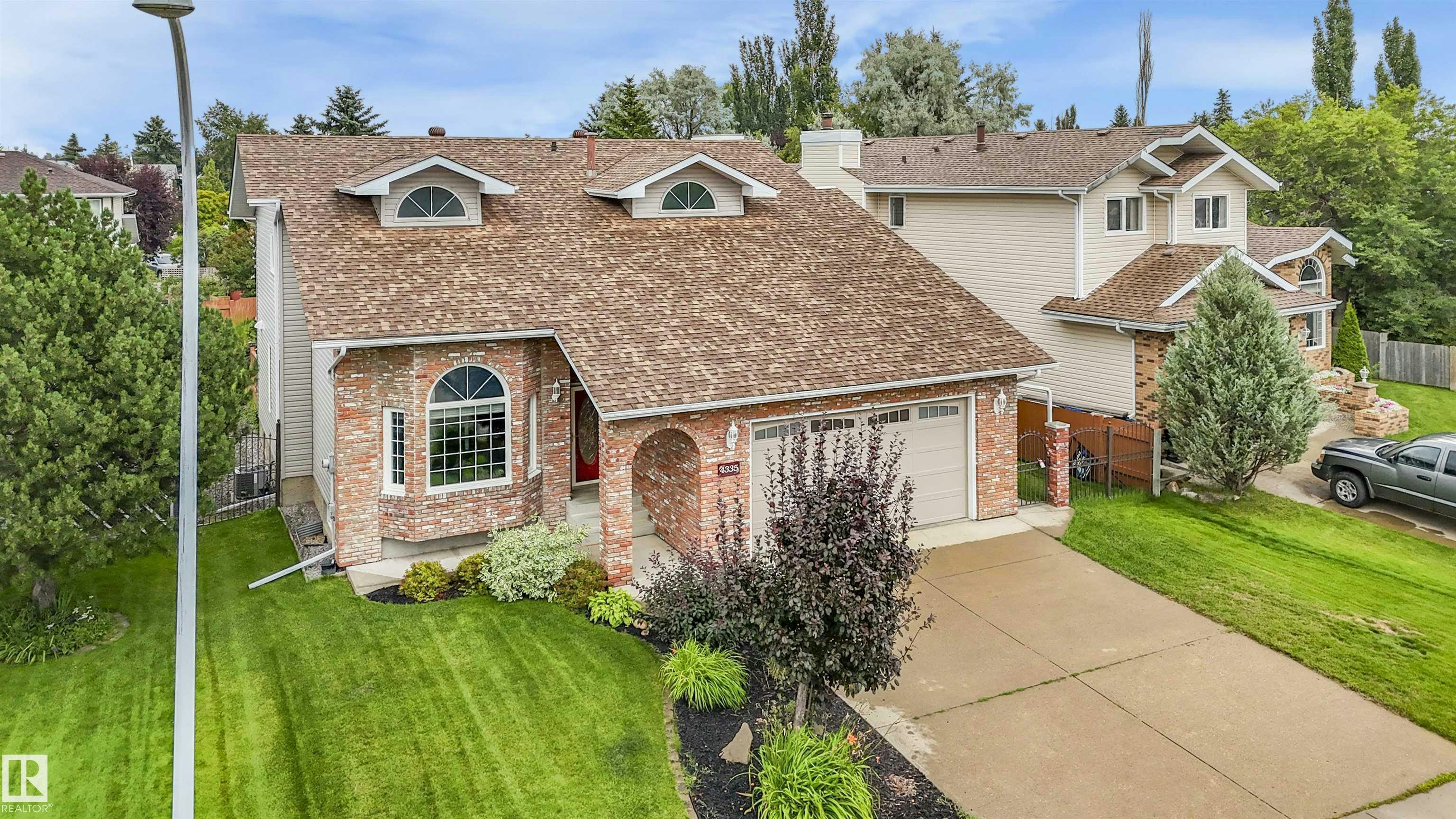 4335 47 Street, Edmonton, AB, T6L 6J5