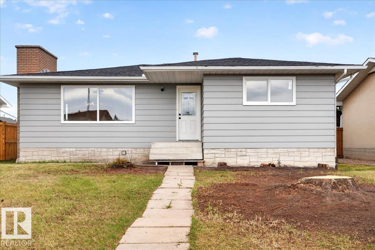 7823 148 Avenue, Edmonton, AB, T5C 2T8