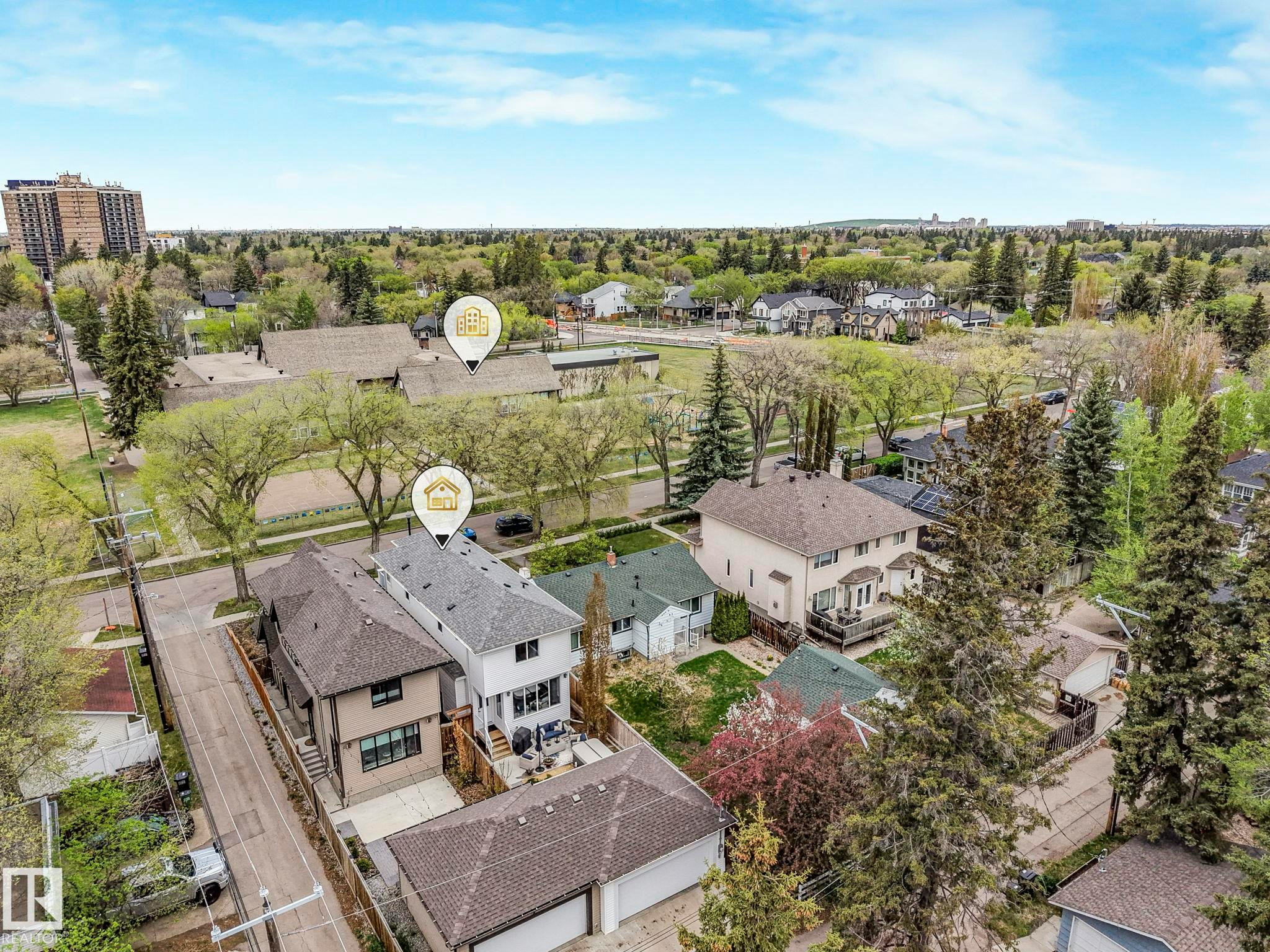 10221 135 Street, Edmonton, AB, T5N 2C1
