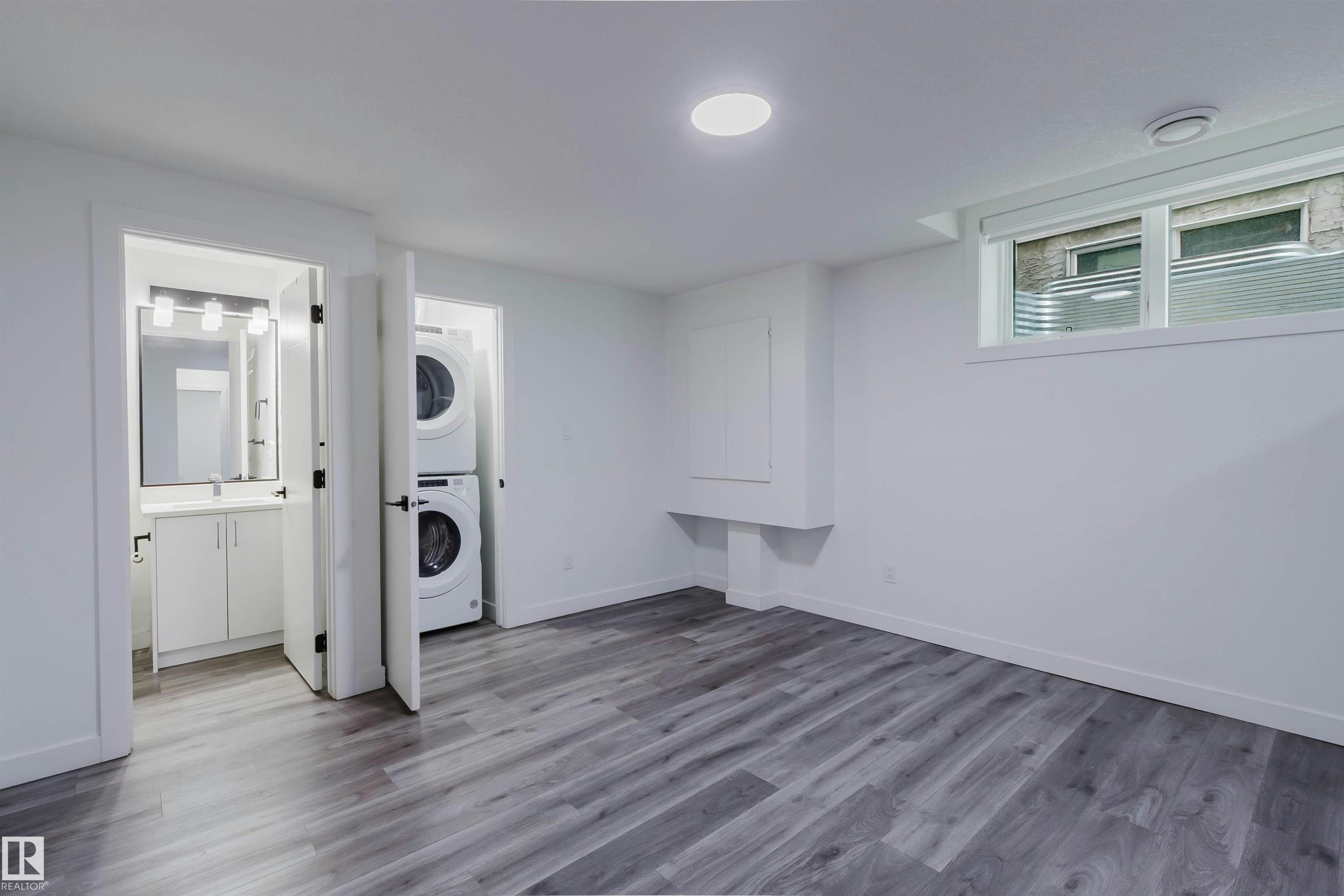 5320 Kimball Place, Edmonton, AB, T6W 5E6 - 6