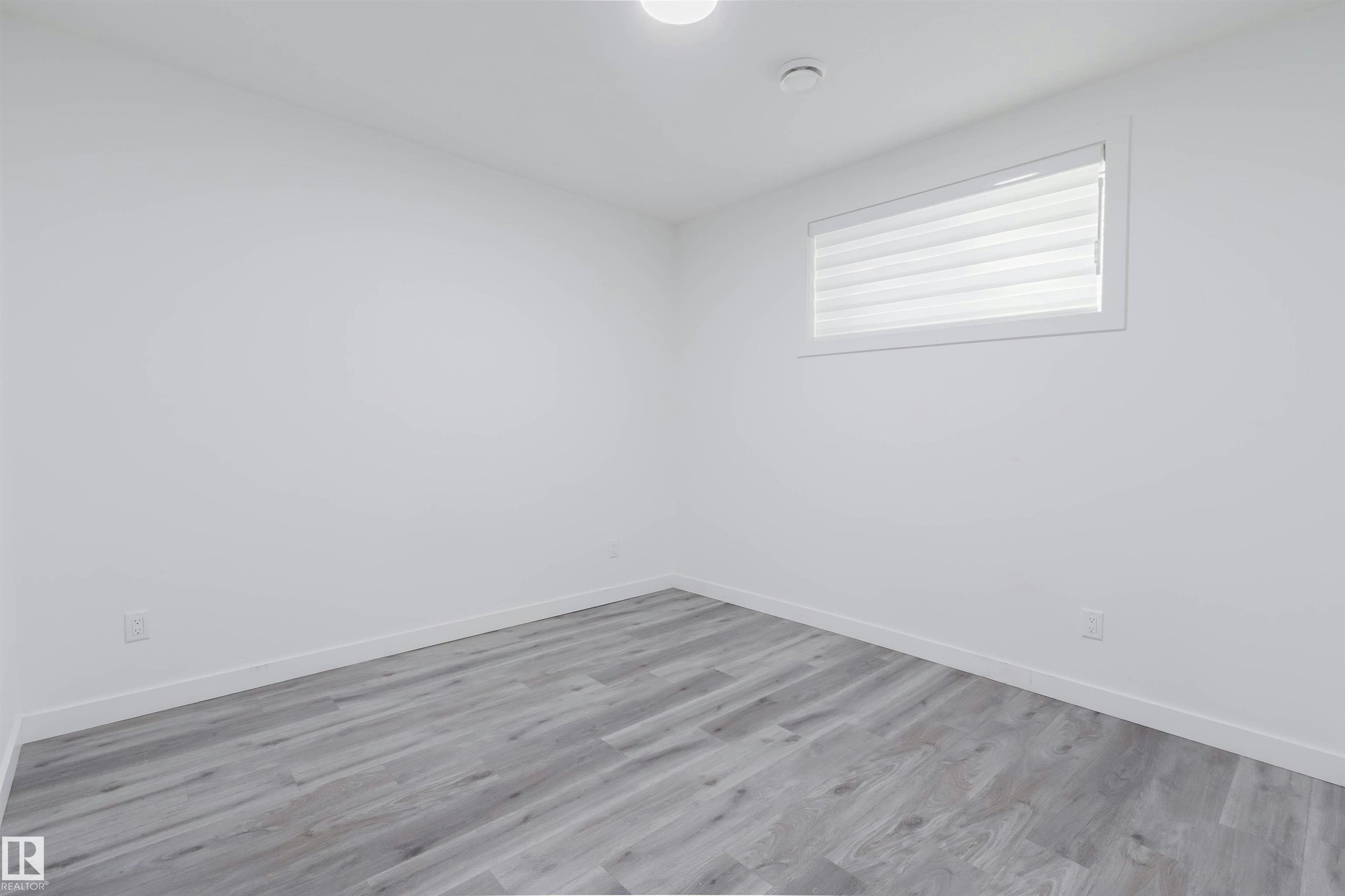 5320 Kimball Place, Edmonton, AB, T6W 5E6 - 41