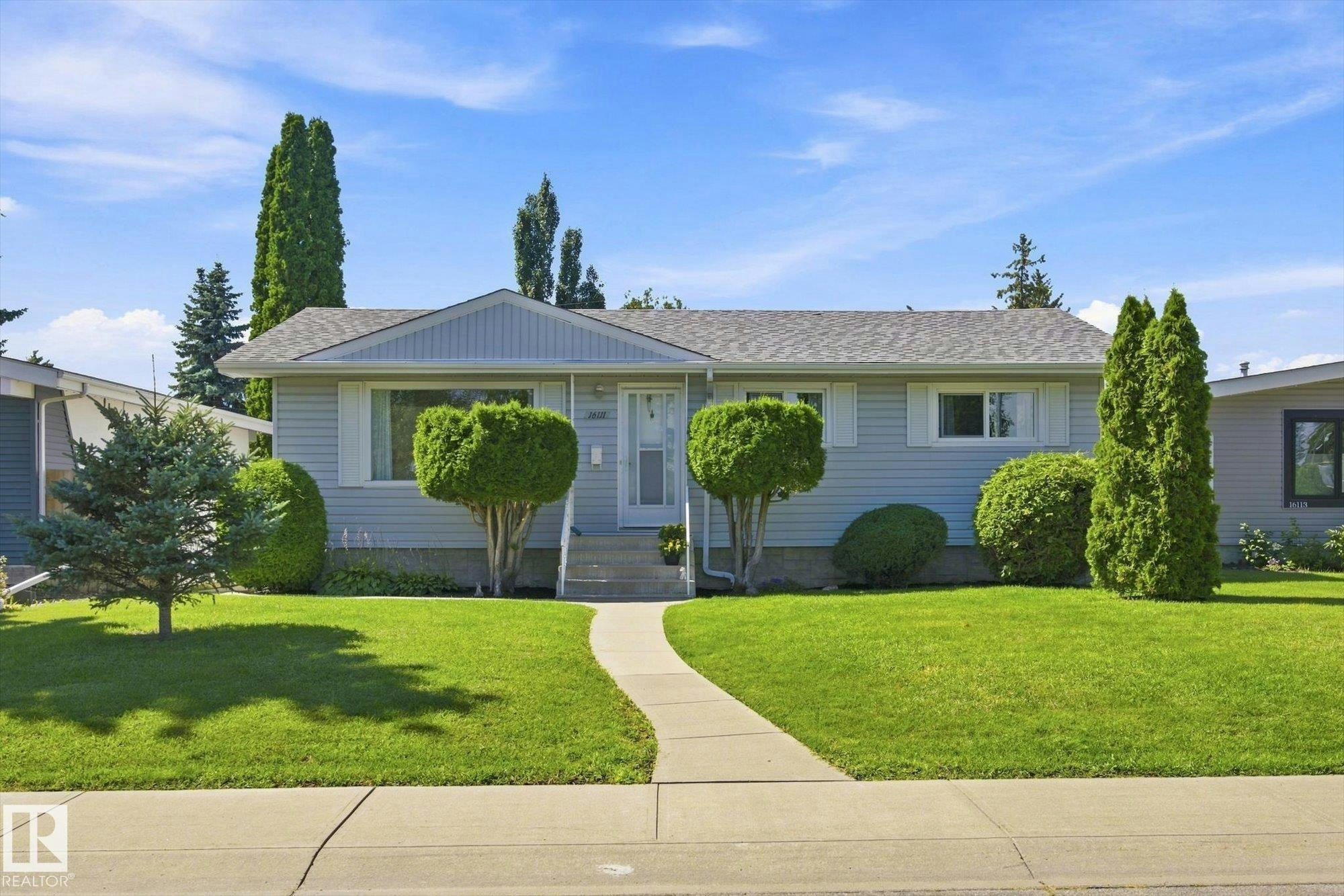 16111 88a Avenue, Edmonton, AB, T5R 4N5