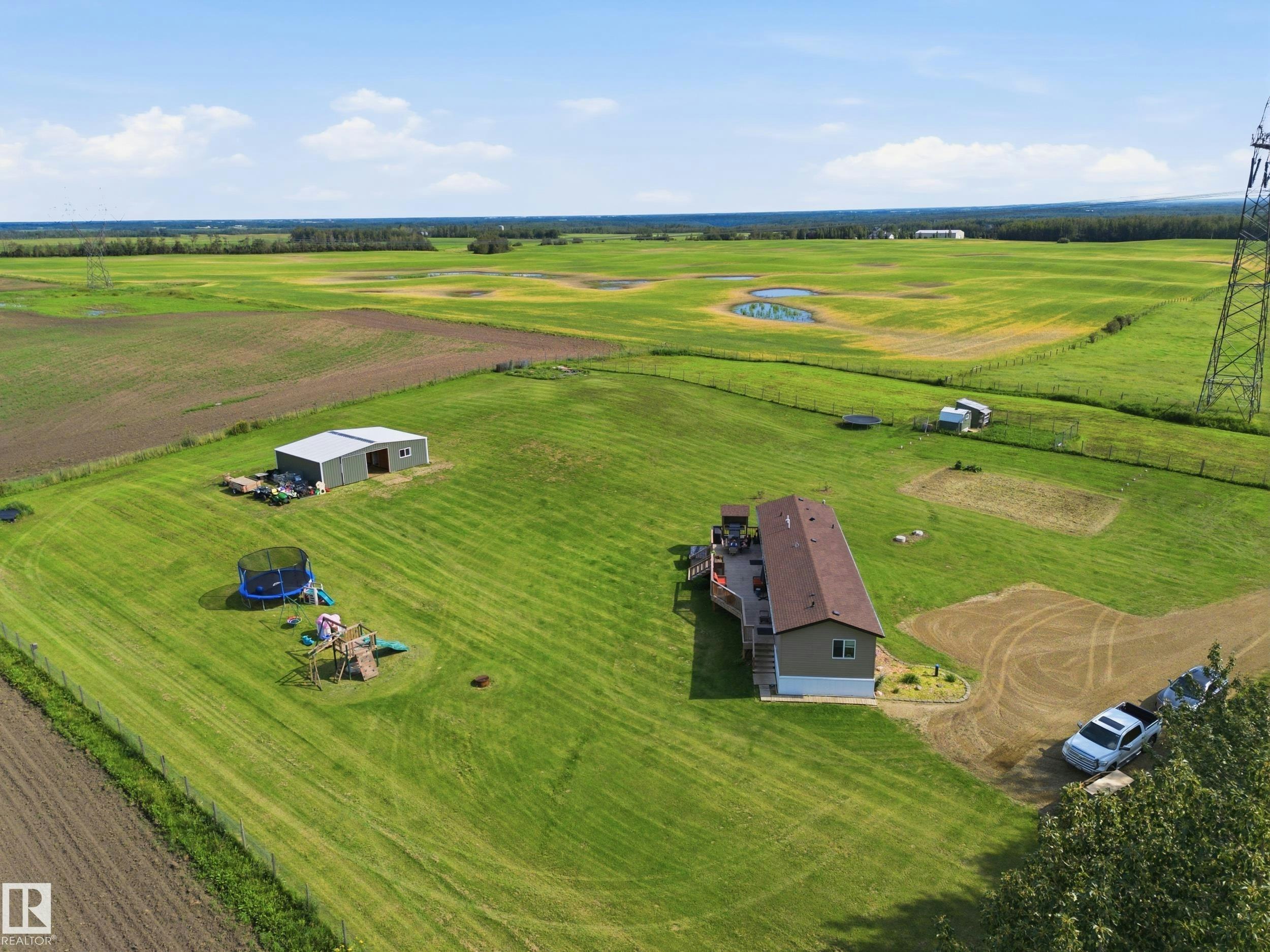51017 Rge Rd 14, Rural Parkland County, AB, T7Z 1M3