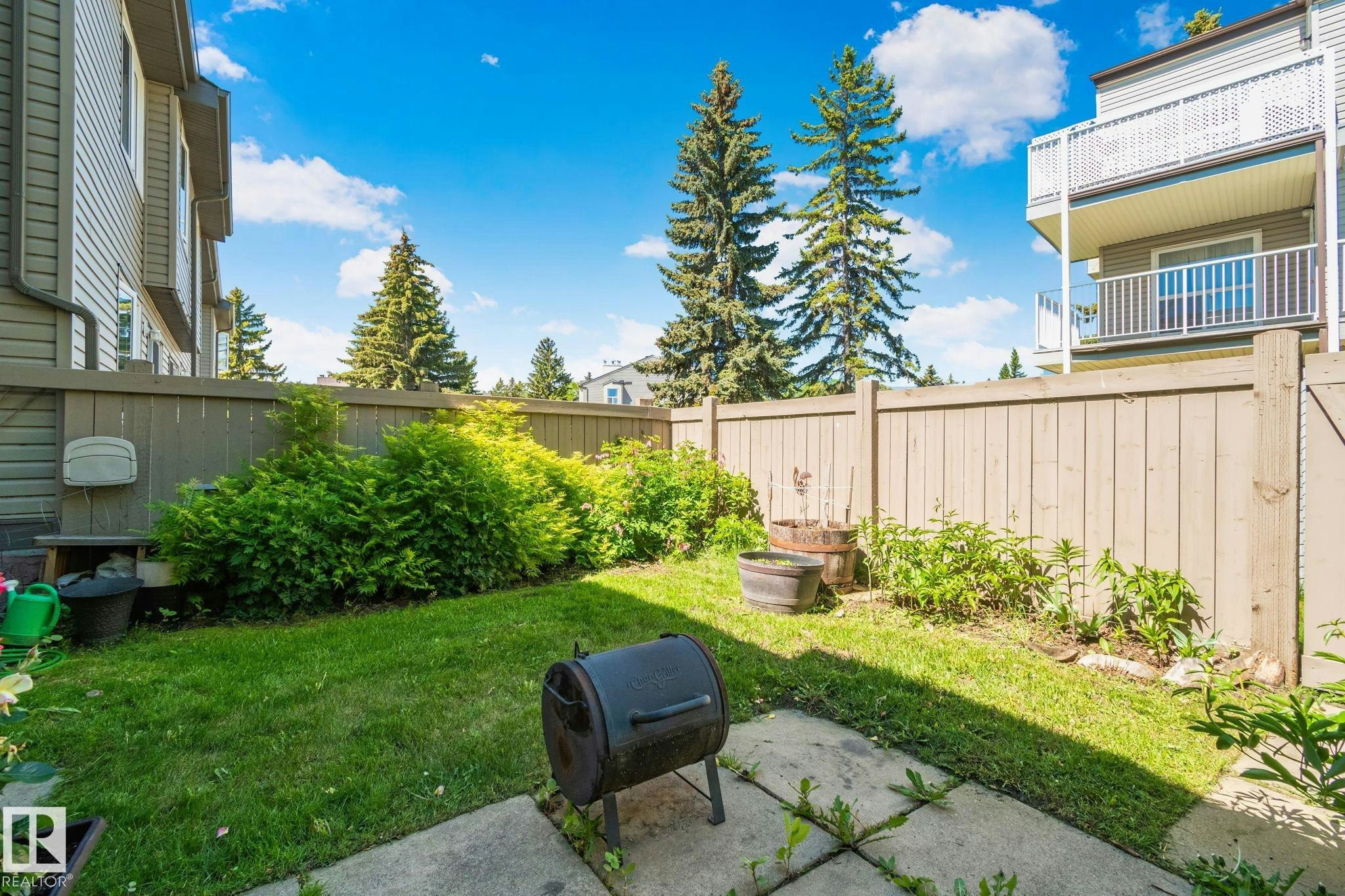 41 Akinsdale Gardens, St. Albert, AB, T8N 2W8