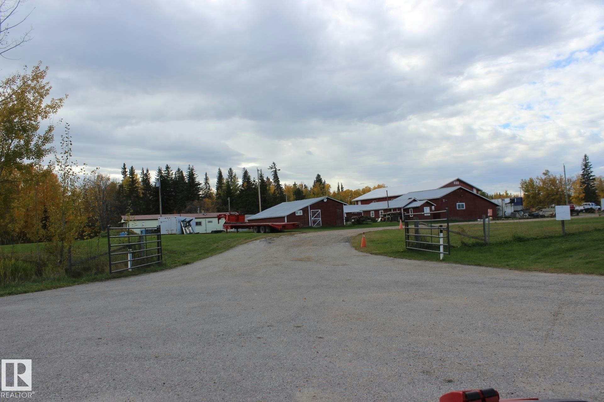 100-56102 Rge Road 53, Rural Lac Ste. Anne County, AB, T0E 1V0