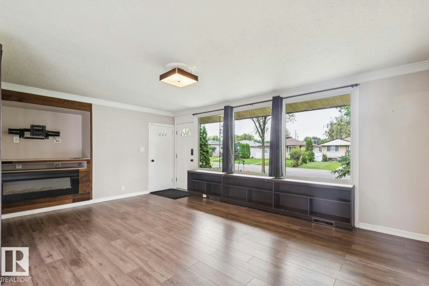 10151 71 Street - 3
