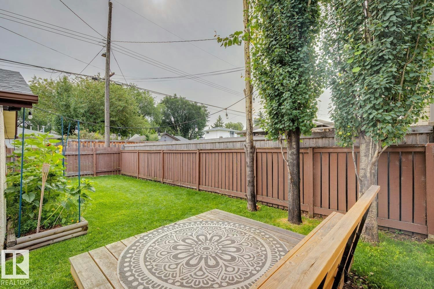 10151 71 Street, Edmonton, AB, T6A 2V6 - 31