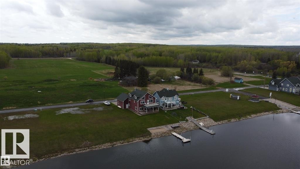 28 Sunset Harbour, Wetaskiwin, AB, T0C 0V0