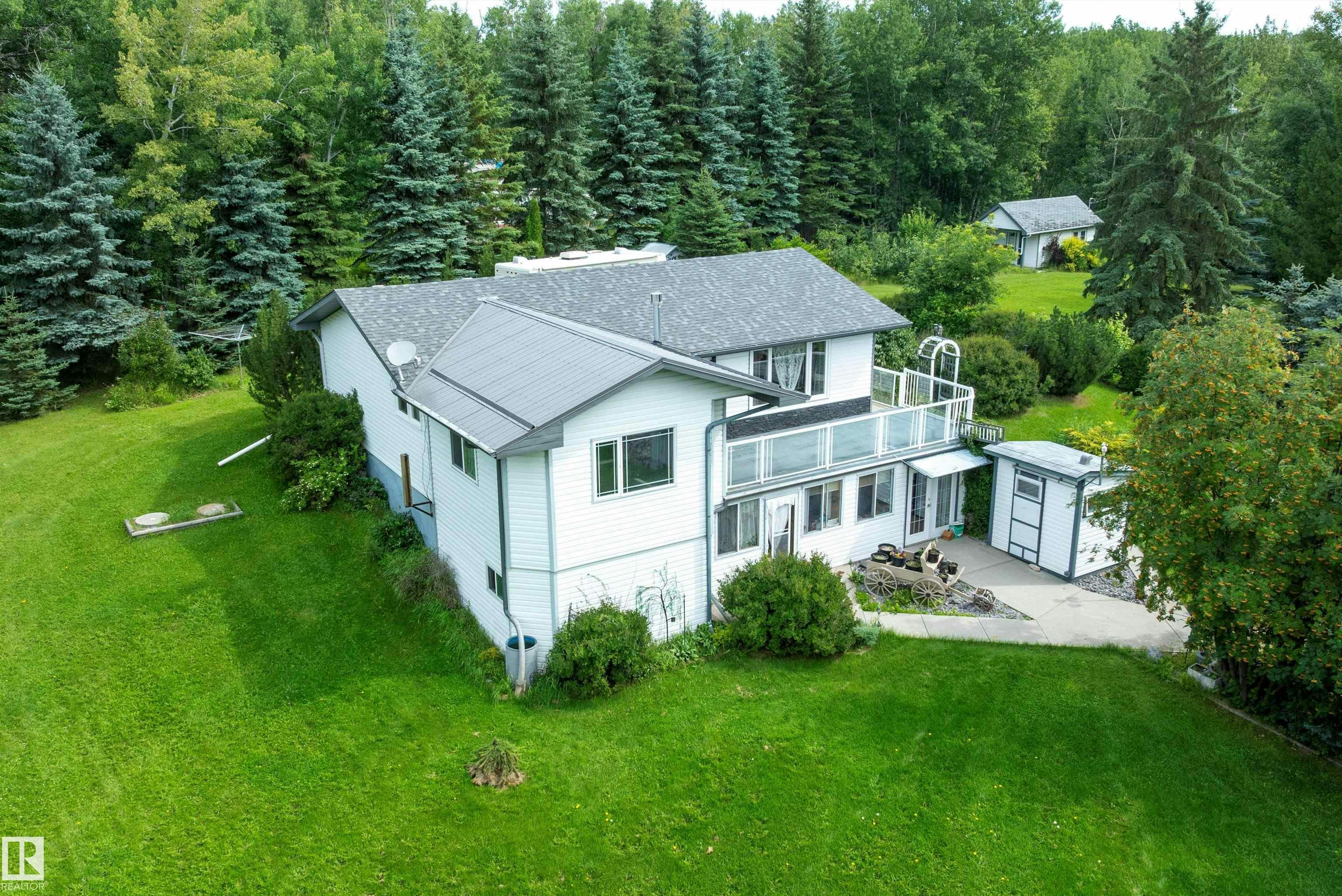 104-52502 Rge Road 25, Rural Parkland County, AB, T7Y 2M2