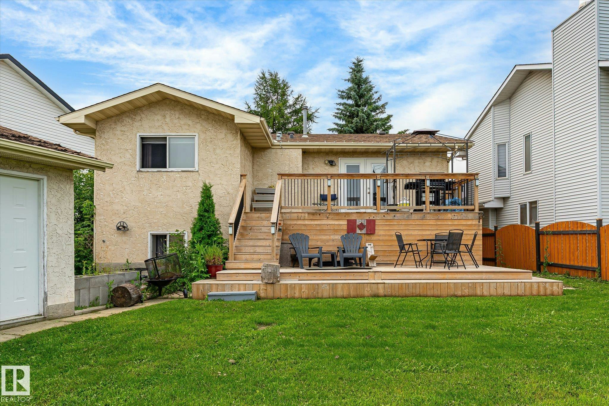 12435 46 Street, Edmonton, AB, T5W 5E2