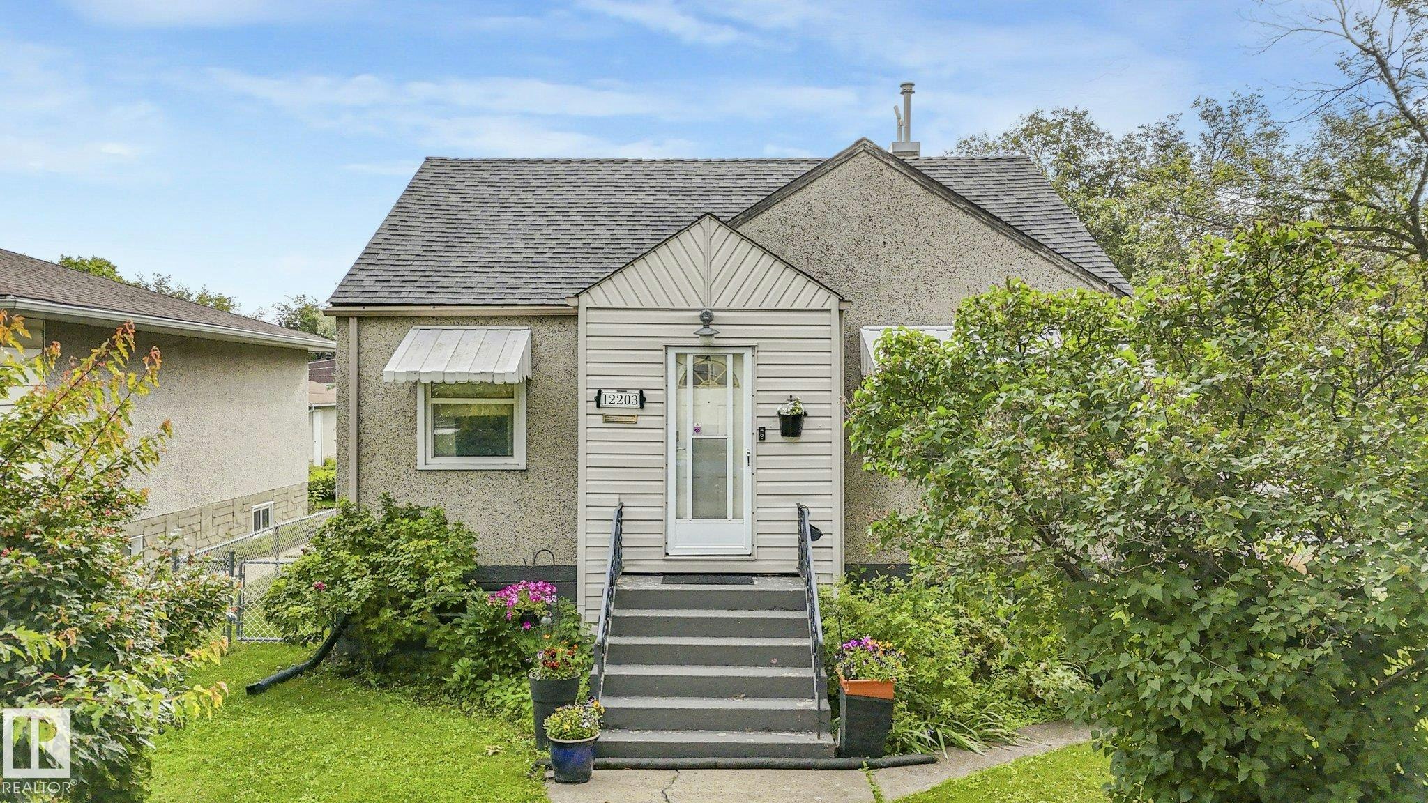 12203 126 Street, Edmonton, AB, T5L 0W9