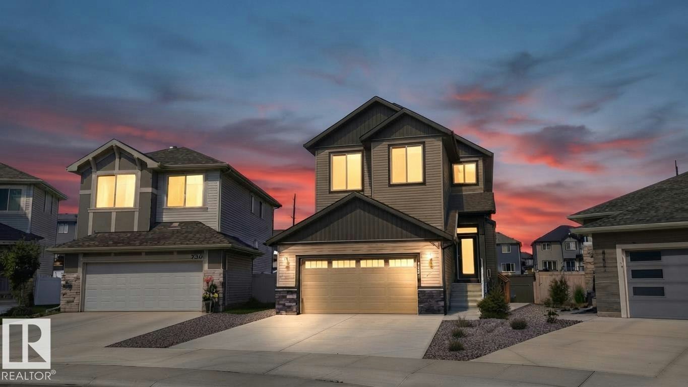 17072 45 Street, Edmonton, AB, T5Y 4C9