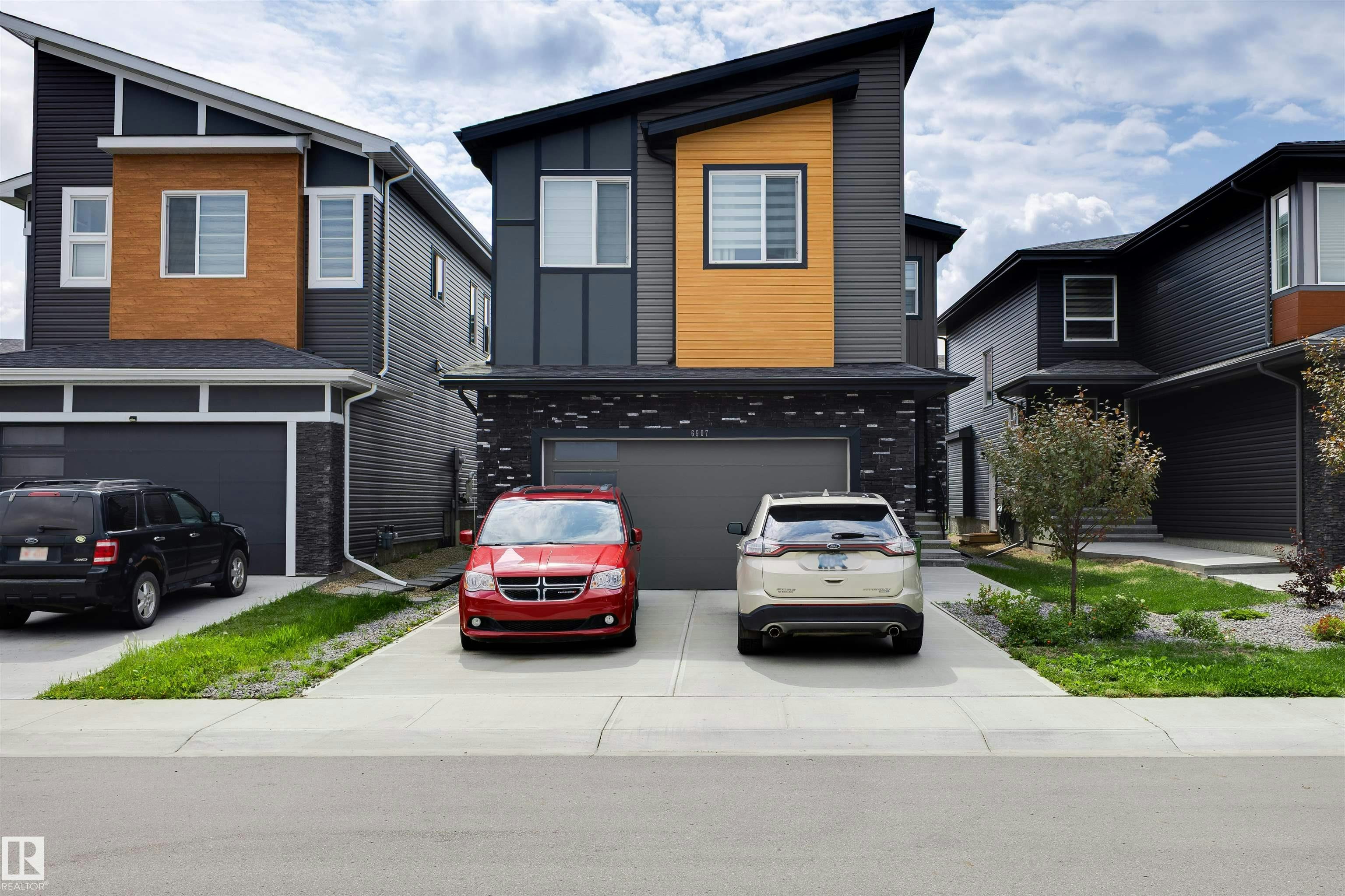6907 173 Avenue, Edmonton, AB, T5Z 0W4