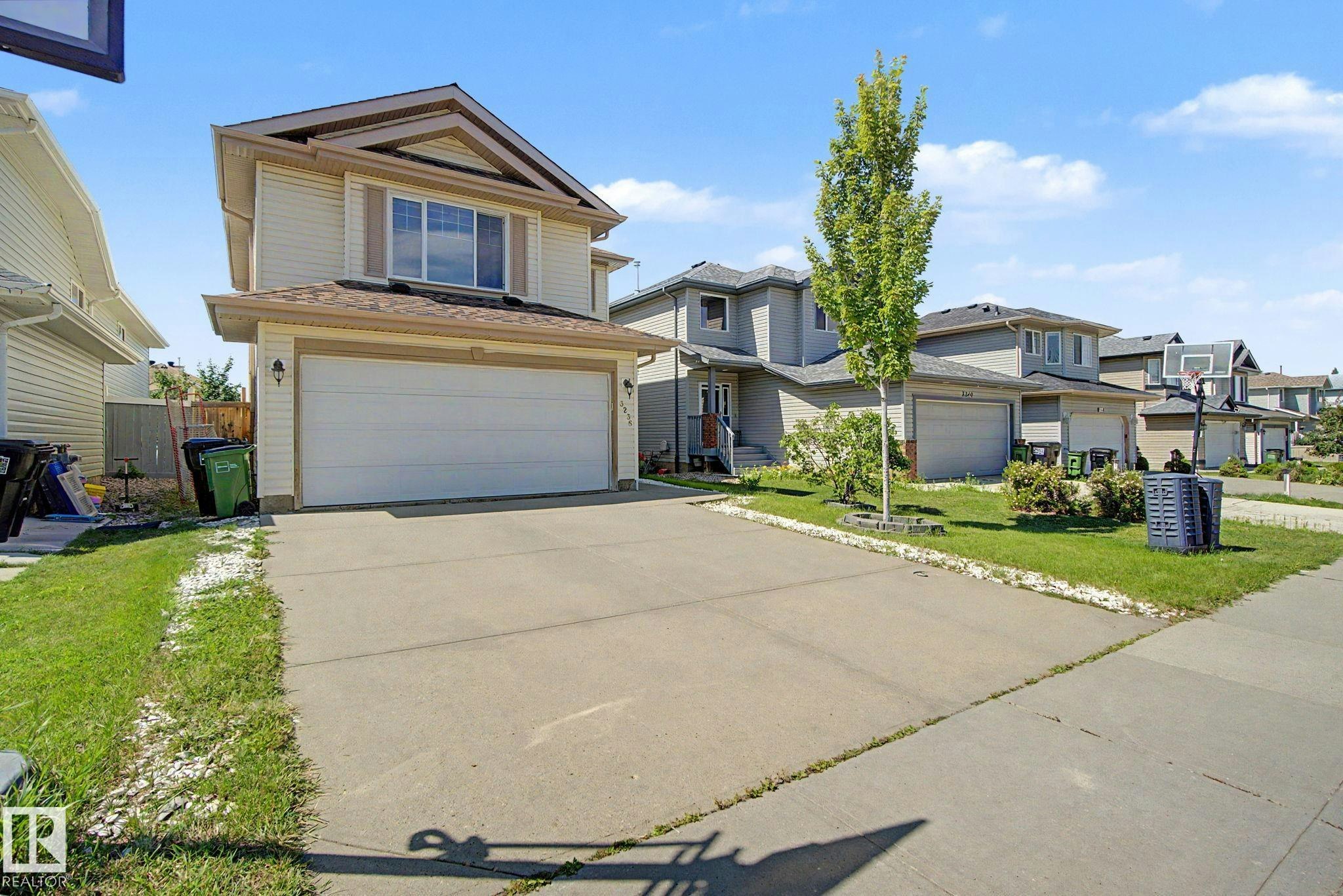 3236 21 Street, Edmonton, AB, T6T 0A8