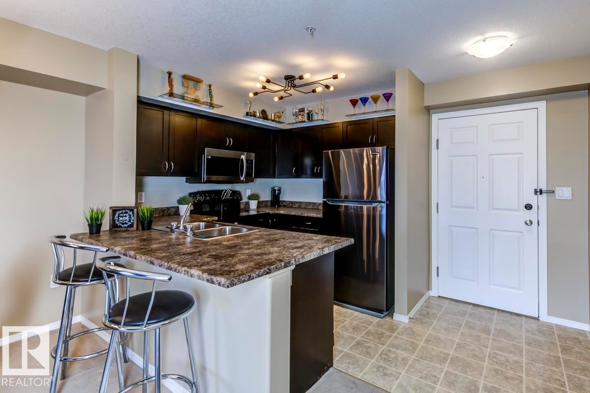 220-42 Summerwood Boulevard, Rural Strathcona County, AB, T8H 0C3
