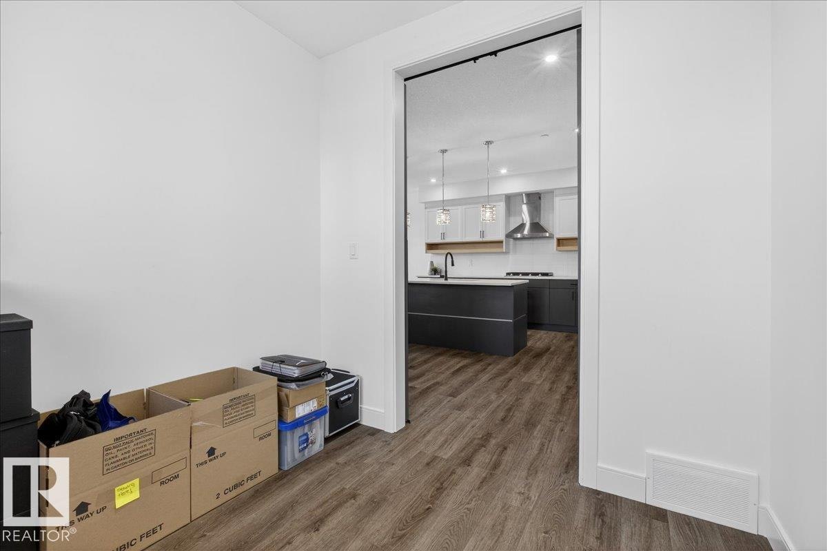 13141 208a Street, Edmonton, AB, T5S 0P1 - 36