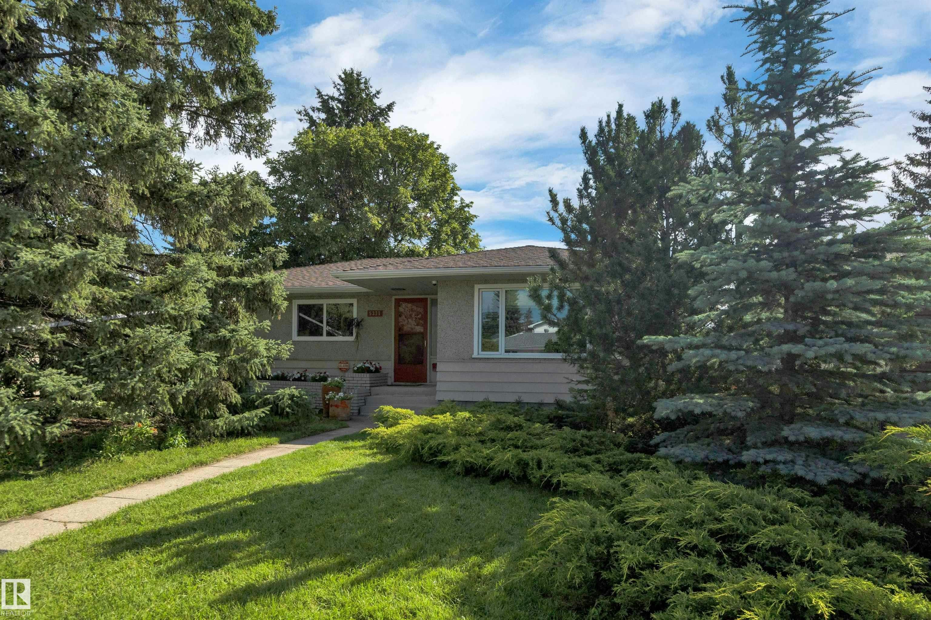 5331 105 Street, Edmonton, AB, T6H 2M7