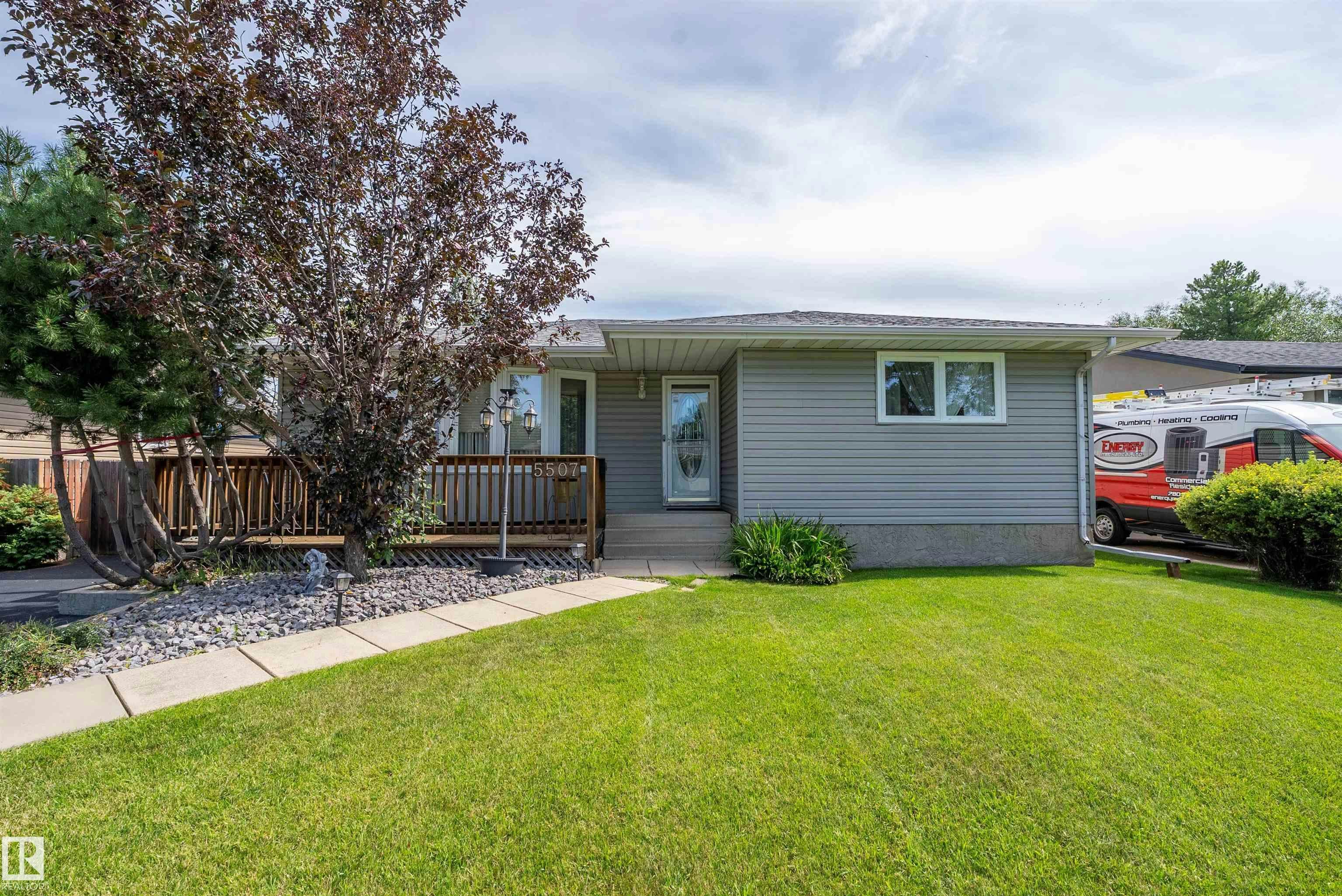 5507 51 Street, Leduc, AB, T9E 5N5