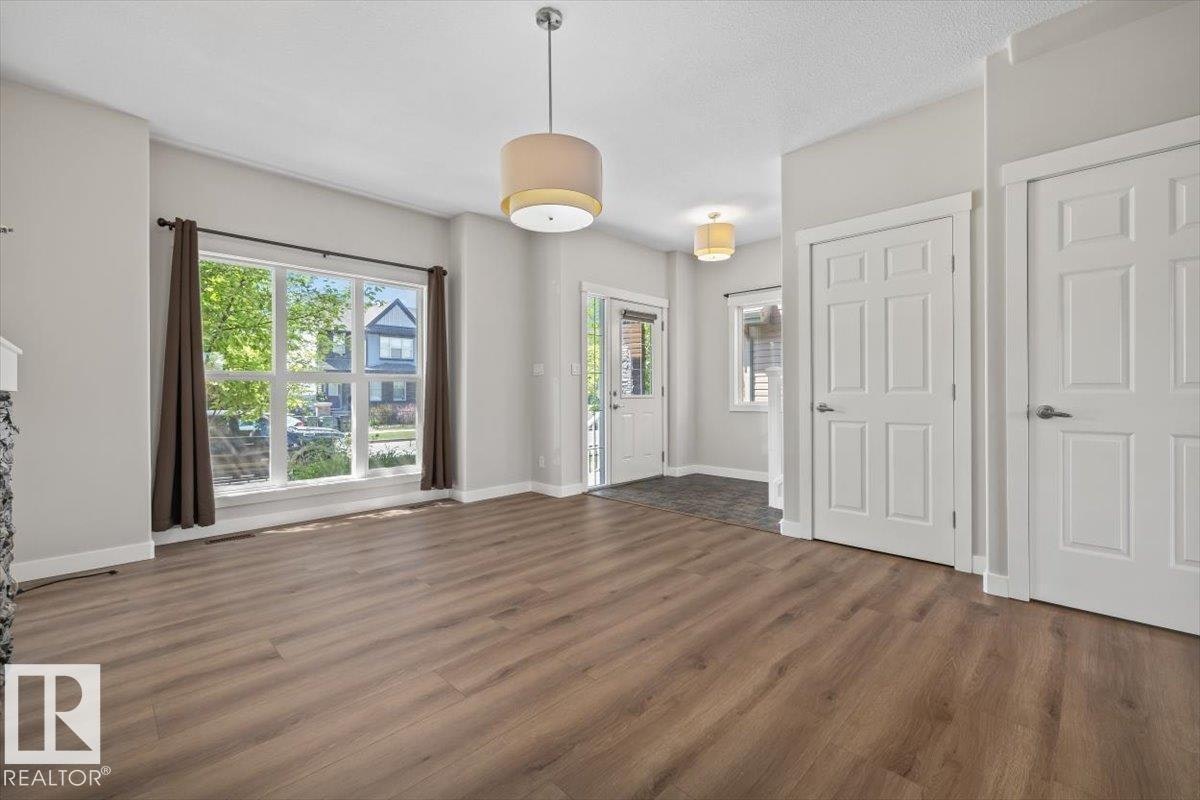 356 Pioneer Road, Spruce Grove, AB, T7X 0T1